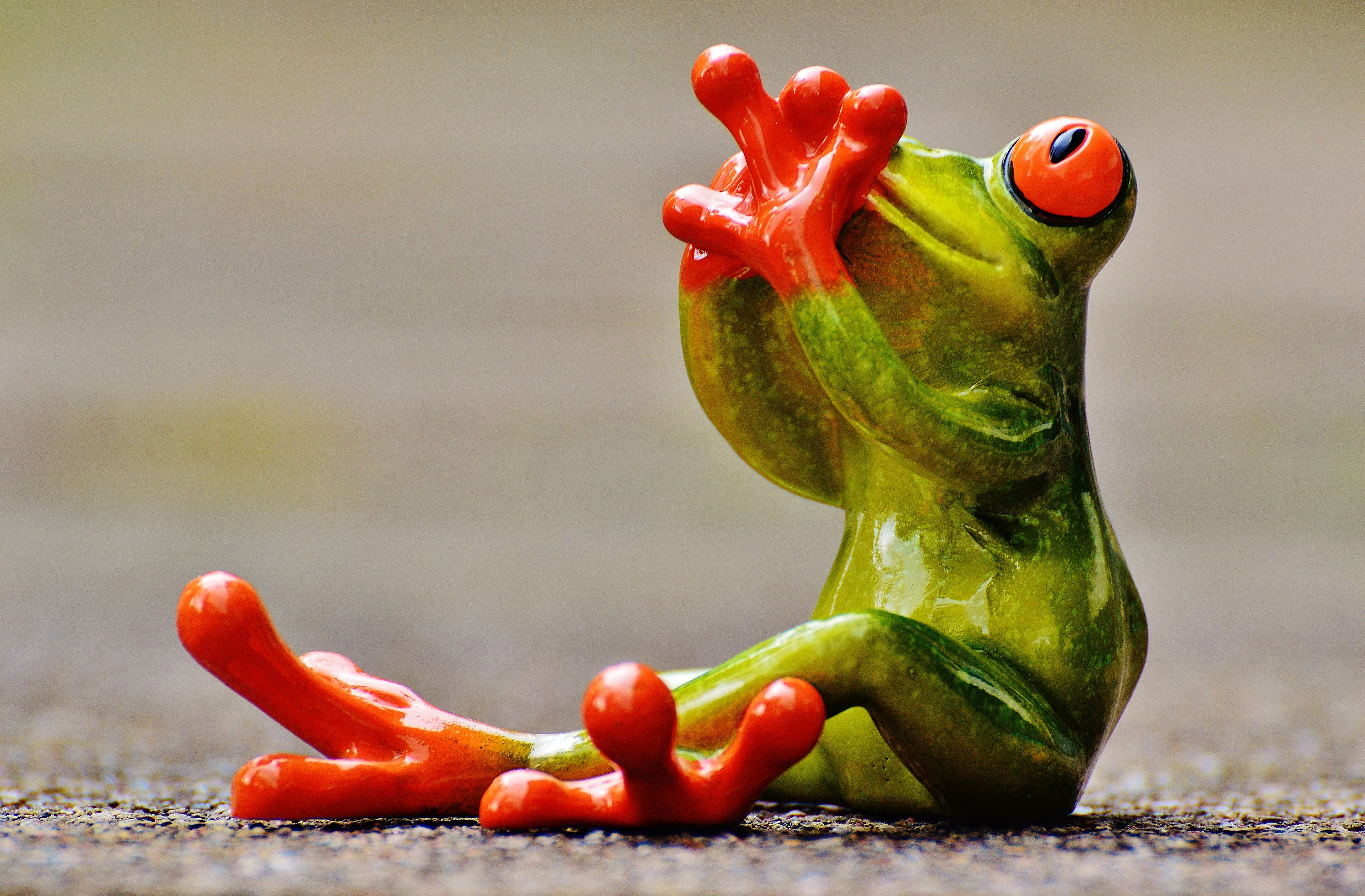 figure, green, focus on foreground, healthy eating, freshness, food and drink, frog, funny, cute, red, animal, close-up, fruit, green color, animal representation, HD Wallpaper
