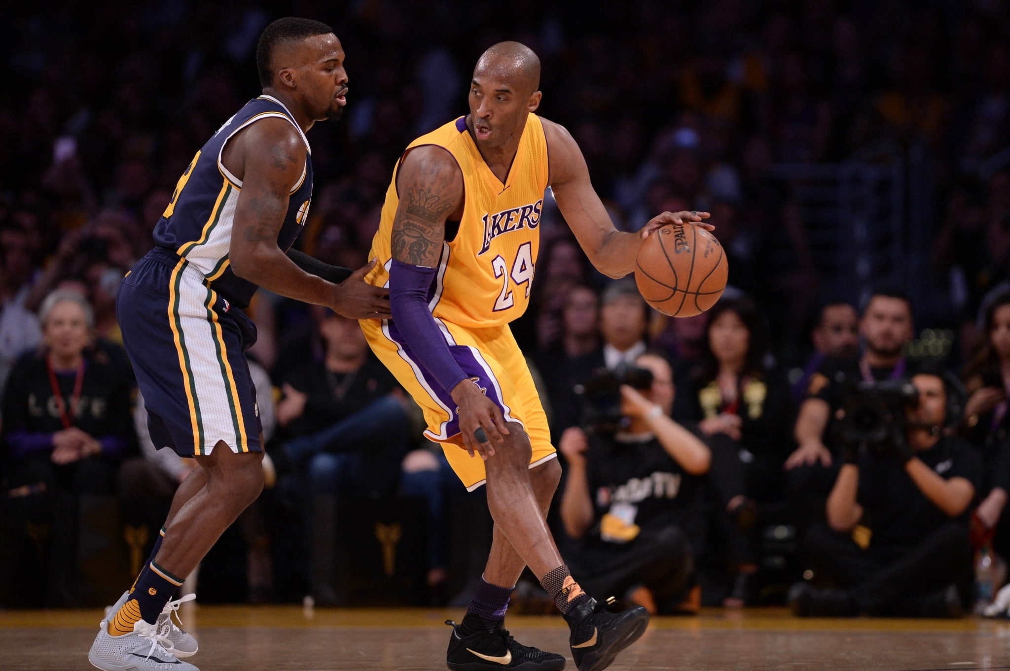 basketball uniform, performance, young adult, effort, young men, kobe bryant  for mac desktop, basketball - ball, sportsman, vitality, adult, group of people, HD Wallpaper
