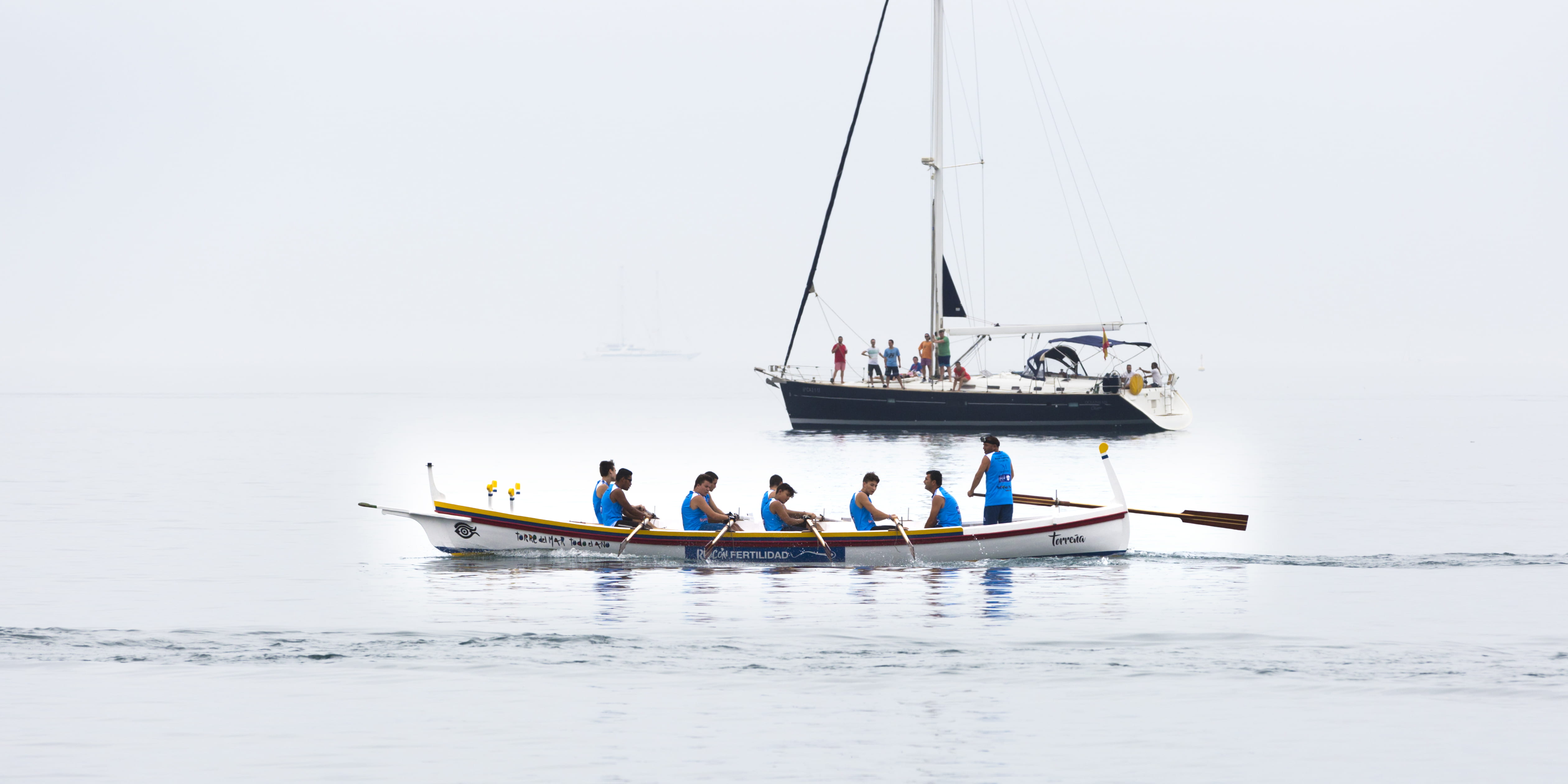 luxury, mar mediterráneo, regatum, outdoors, yate, group of people, men, black, jabegote, minimalismo, regata de jábega, quino, water, deporte, paddle, HD Wallpaper