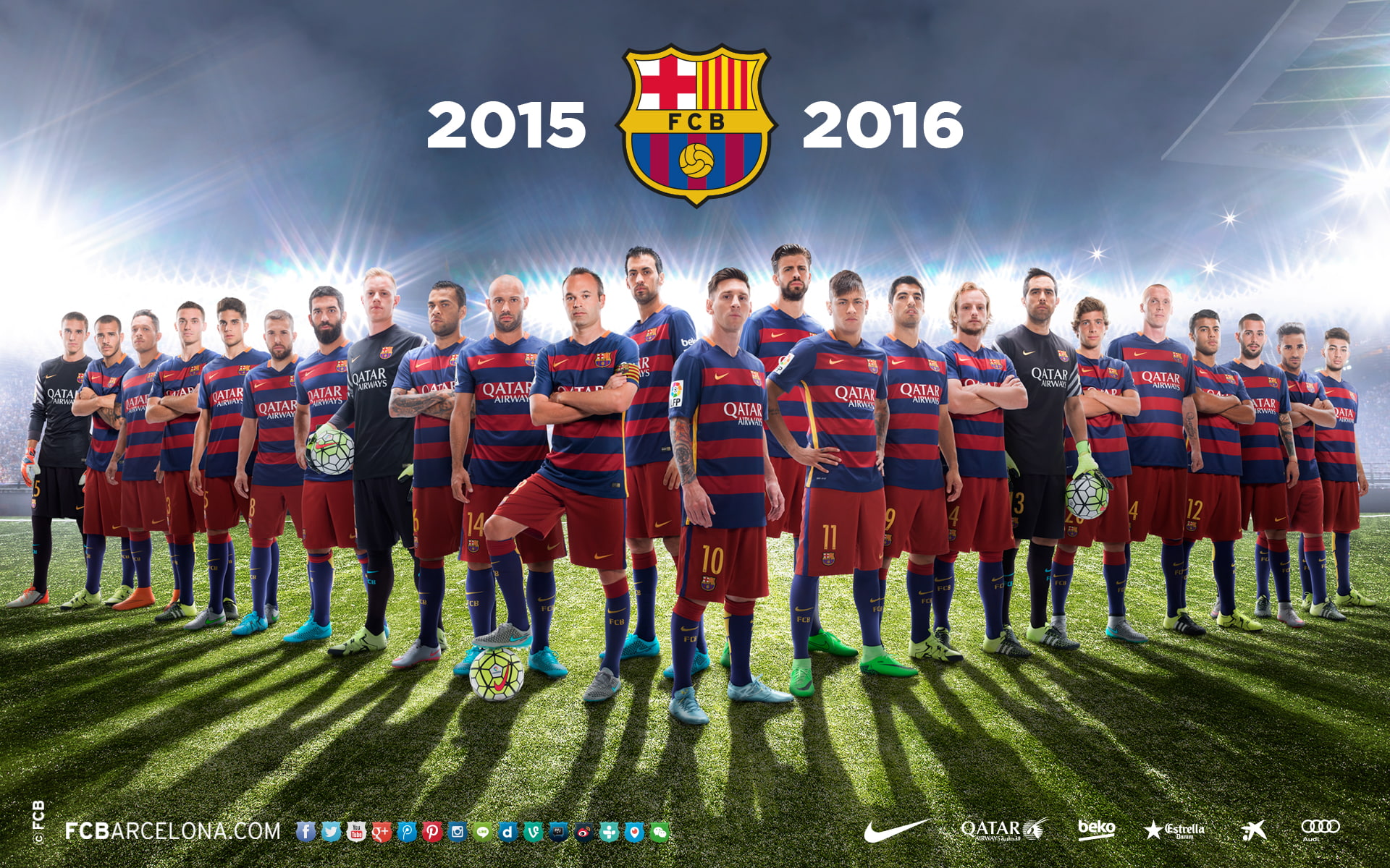 mature men, young adult, sport, women, boys, smiling, fcb, soccer, mature adult, large group of people, males, men, 1080P, togetherness, real people, fc barcelona team, HD Wallpaper