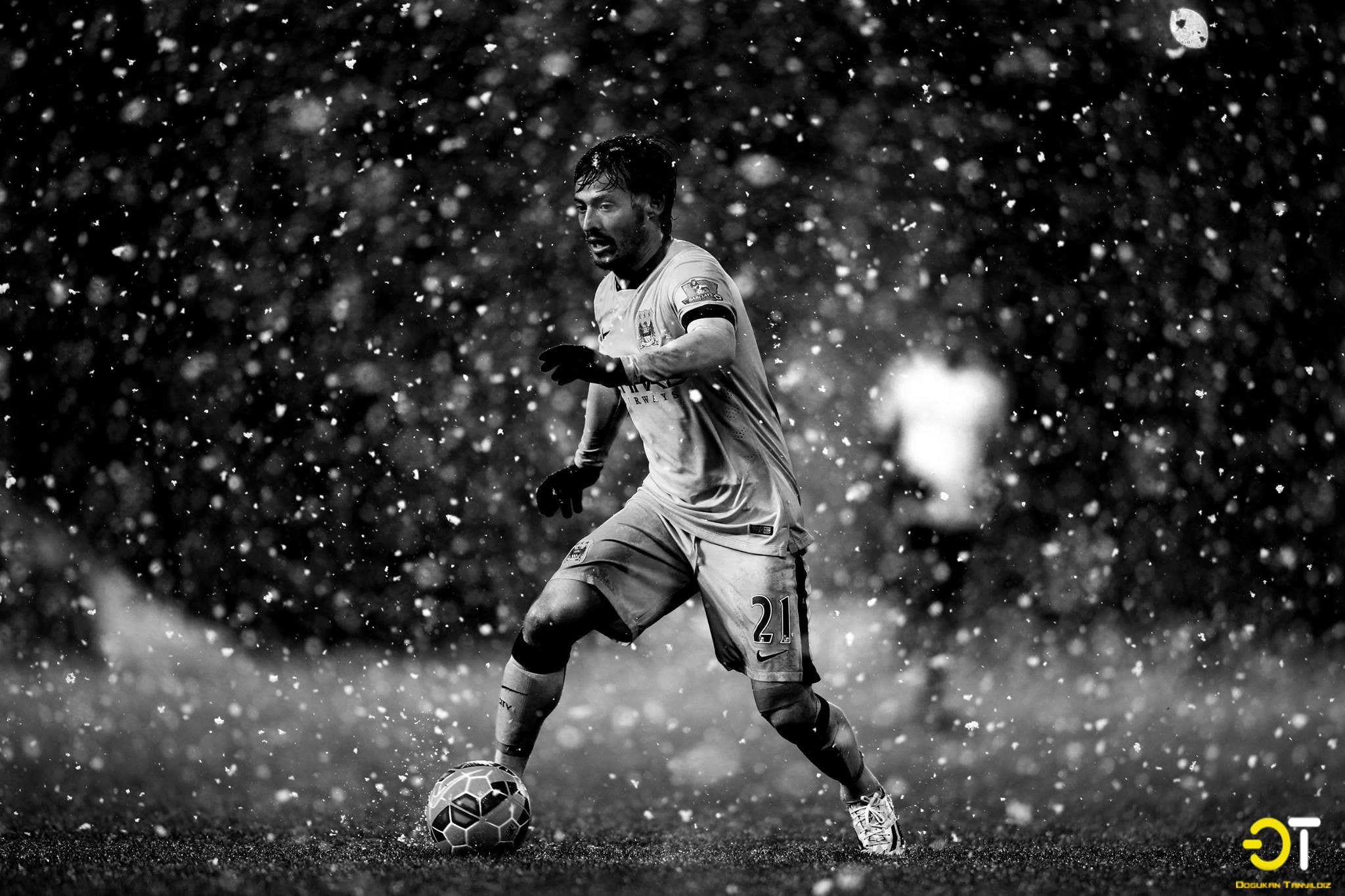 sports equipment, competitive sport, aggression, David Silva, competition, running, footballers, playing, men, monochrome, professional sport, activity, HD Wallpaper