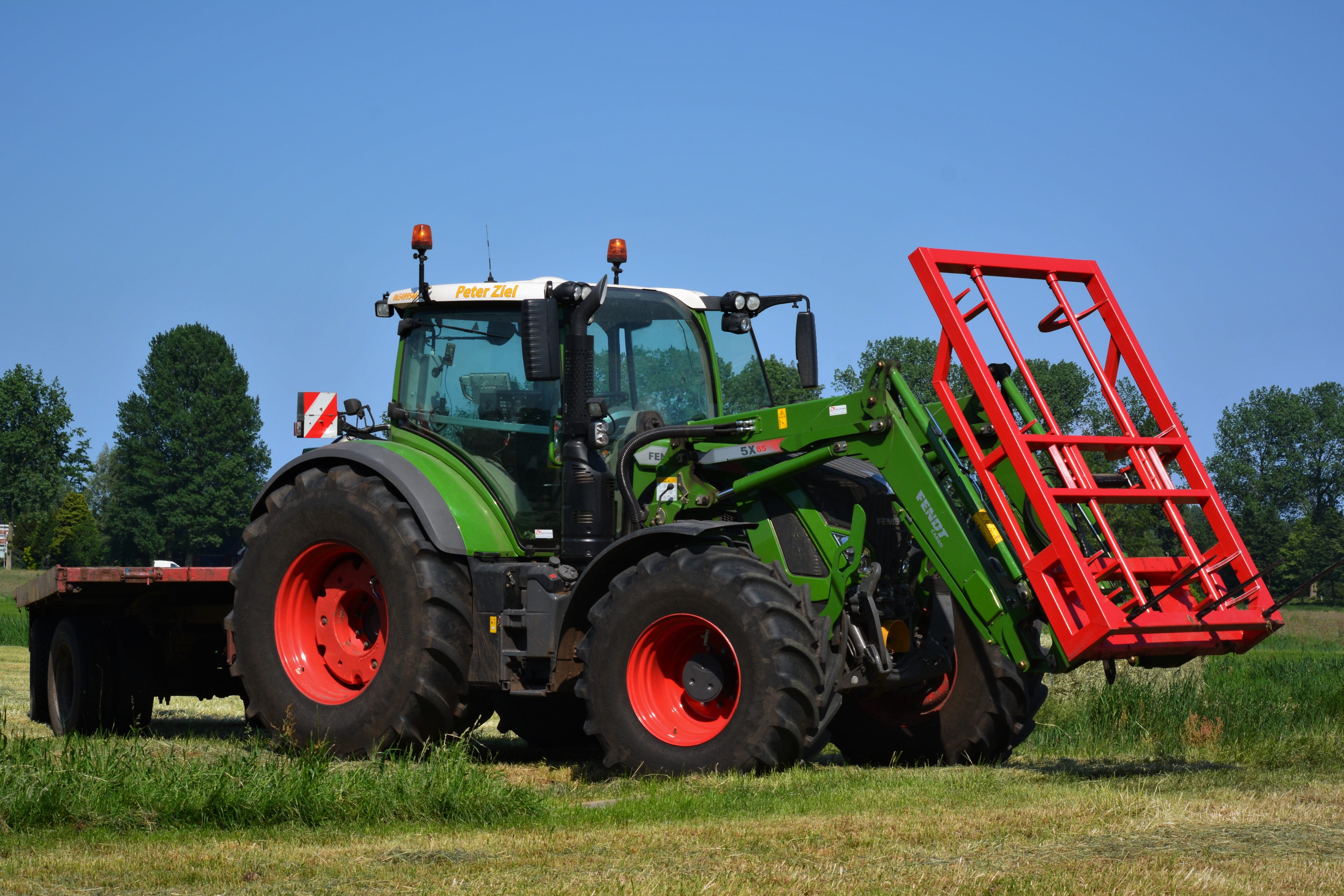 outdoors, contract work, close, agriculture, mode of transportation, netherlands, wage operating, 5K, harvest, nature, agricultural machinery, agricultural machine, HD Wallpaper