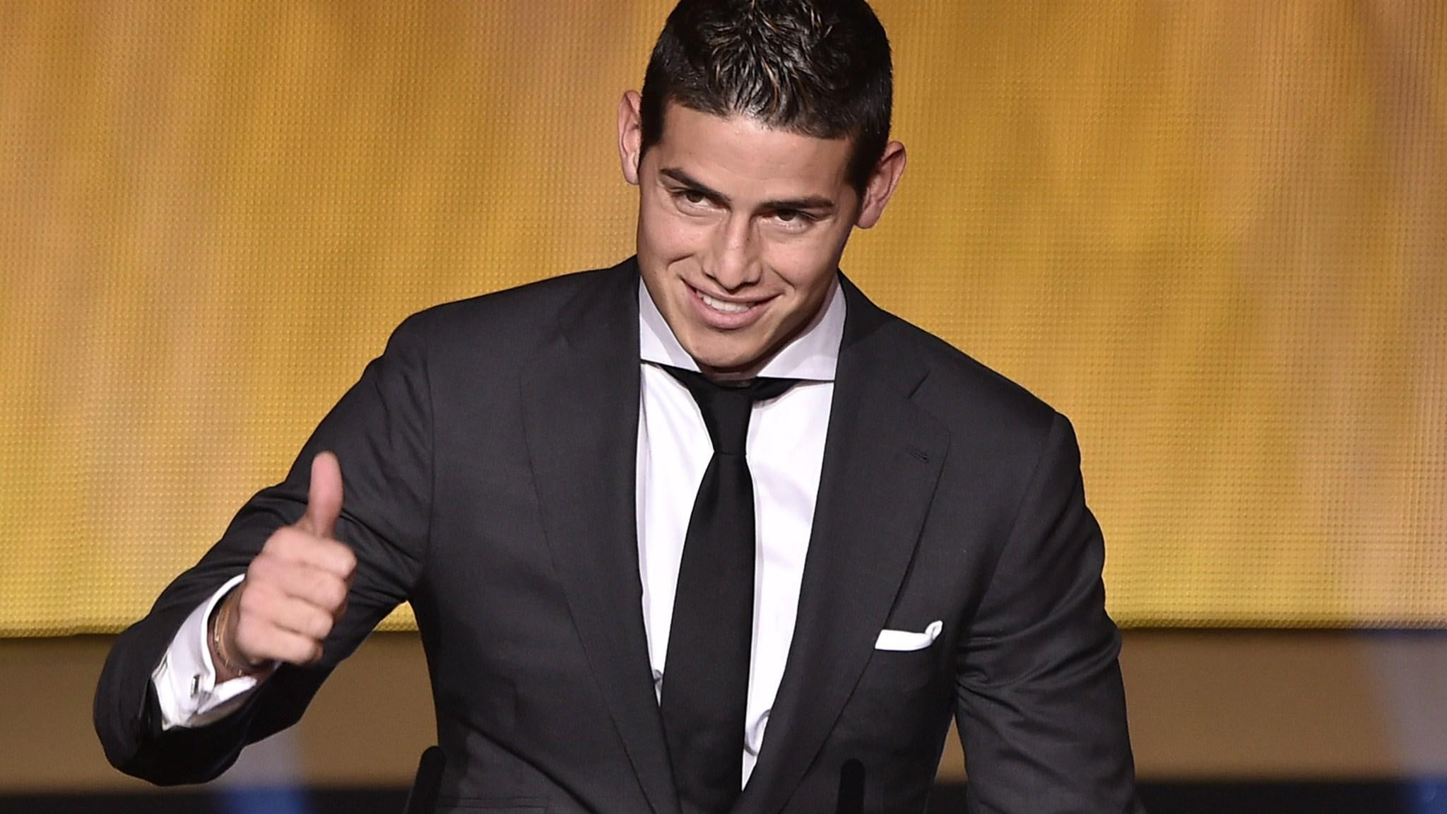 james, suit, football, black, 2015, colombia, gestures, s, ballon dor, men, midfiedler, 1080P, rodriguez, fifa, HD Wallpaper