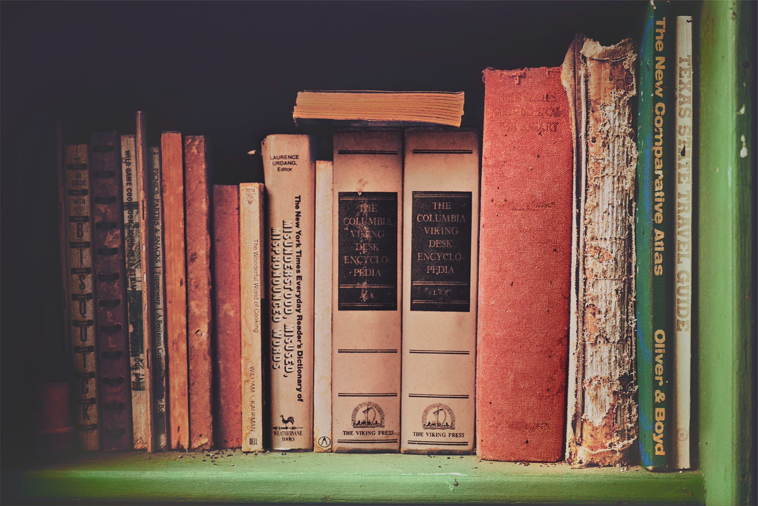 wooden, books, indoors, building, shelf, textbook, green, rack, day, architecture, the past, old, 1080P, pile, bookshelf, green color, book, learning, HD Wallpaper