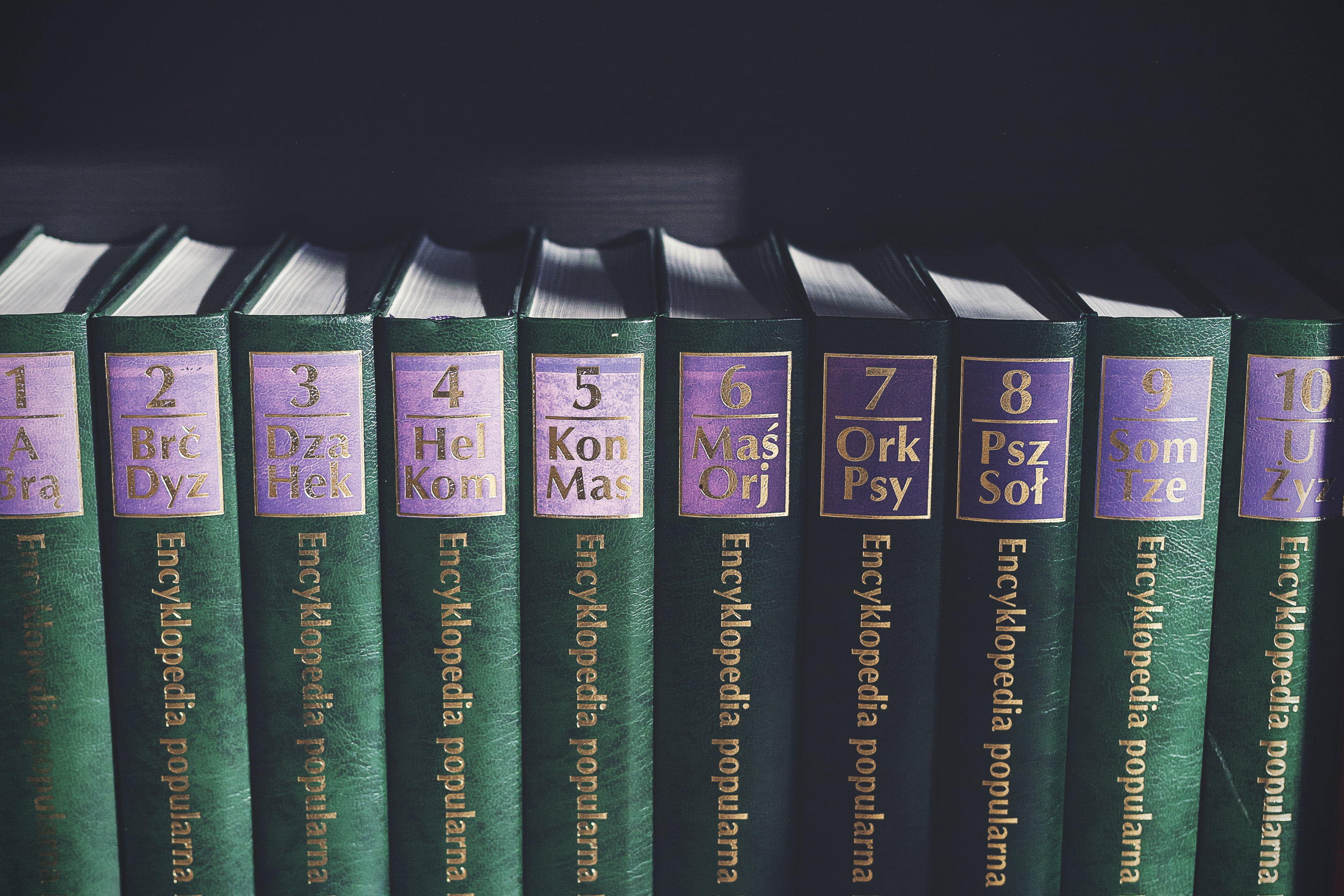 data, stack, no people, side by side, library, text, abundance, western script, study, encyclopedia, choice, still life, finance, school, education, shelf, HD Wallpaper