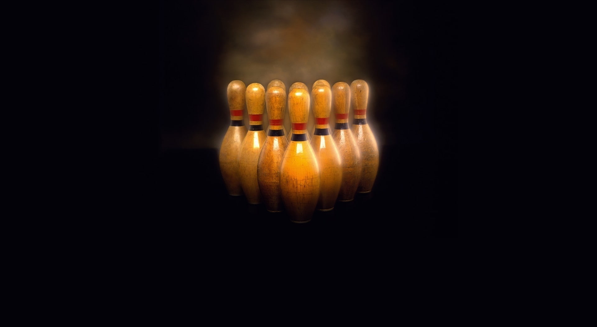 beige, luminosity, Sports, pin, nature, glowing, Dark, copy space, no people, heat - temperature, set, single object, lighting equipment, indoors, fire - natural phenomenon, HD Wallpaper