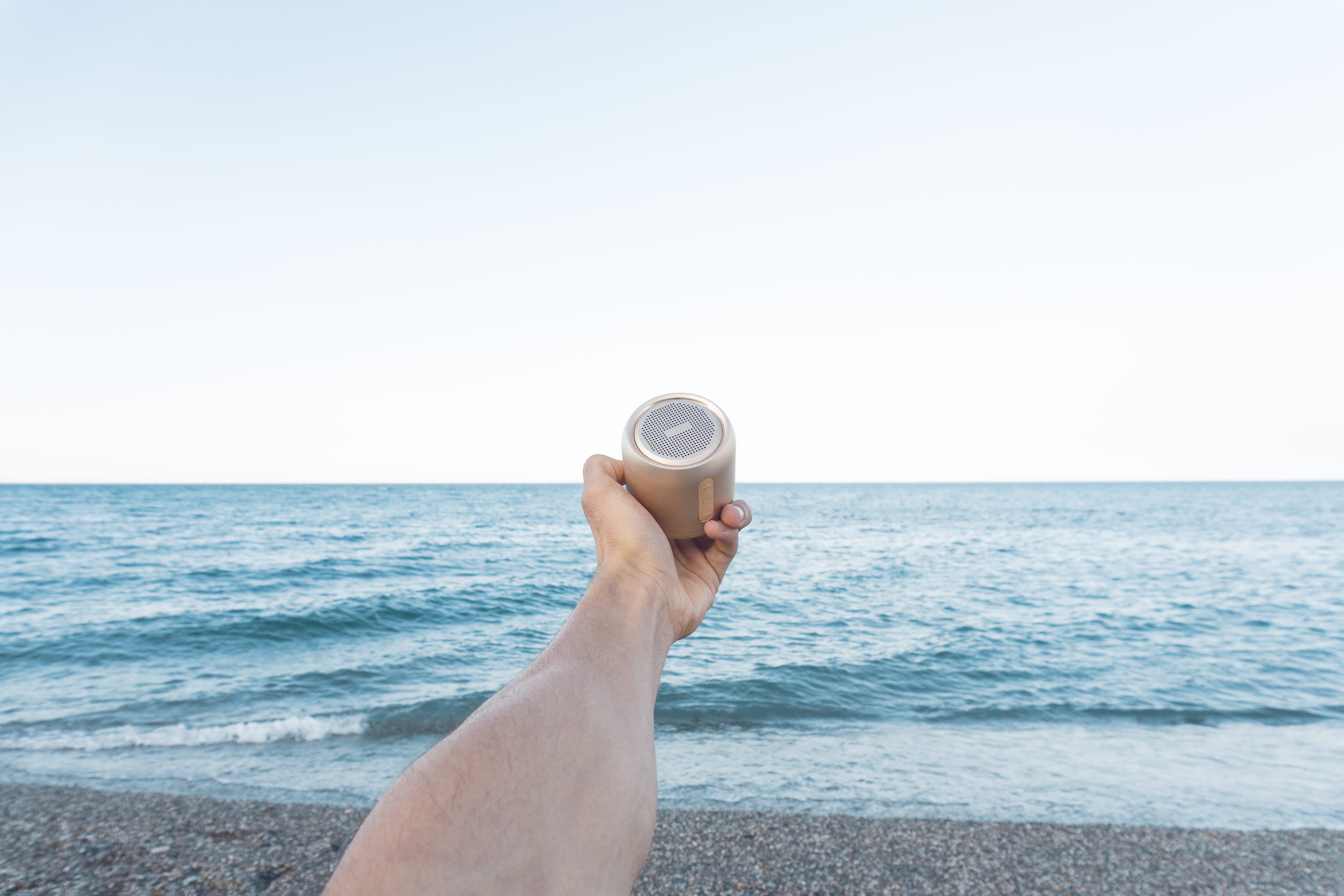 sand, brown, human hand, waves, speaker, horizon, beauty in nature, sea, vacation, unrecognizable person, travel, horizon over water, front, upward, background, HD Wallpaper