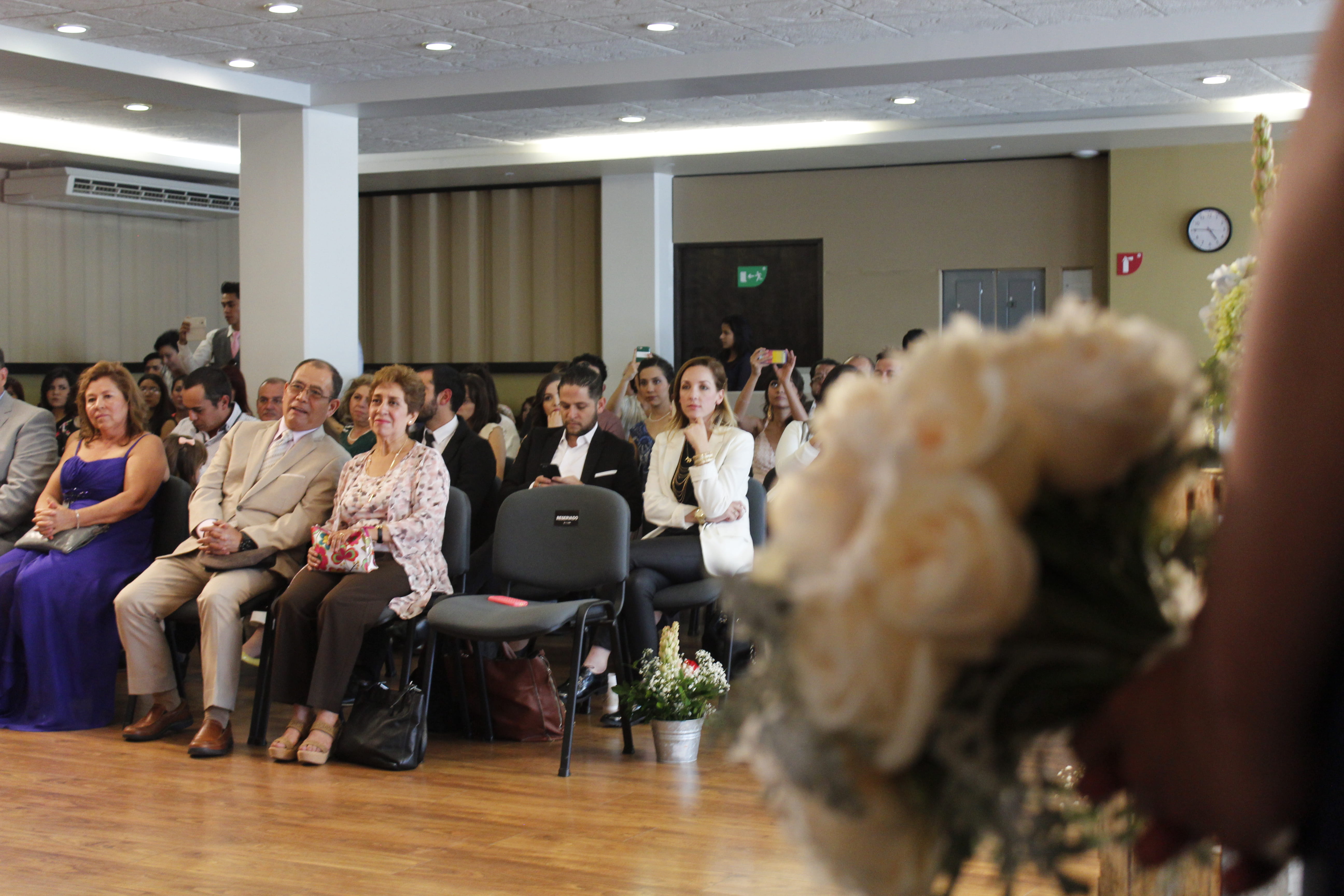 talking, 5K, corporate business, large group of people, young adult, men, males, businesswoman, crowd, bouquet, conference - event, bride, watching, women, HD Wallpaper