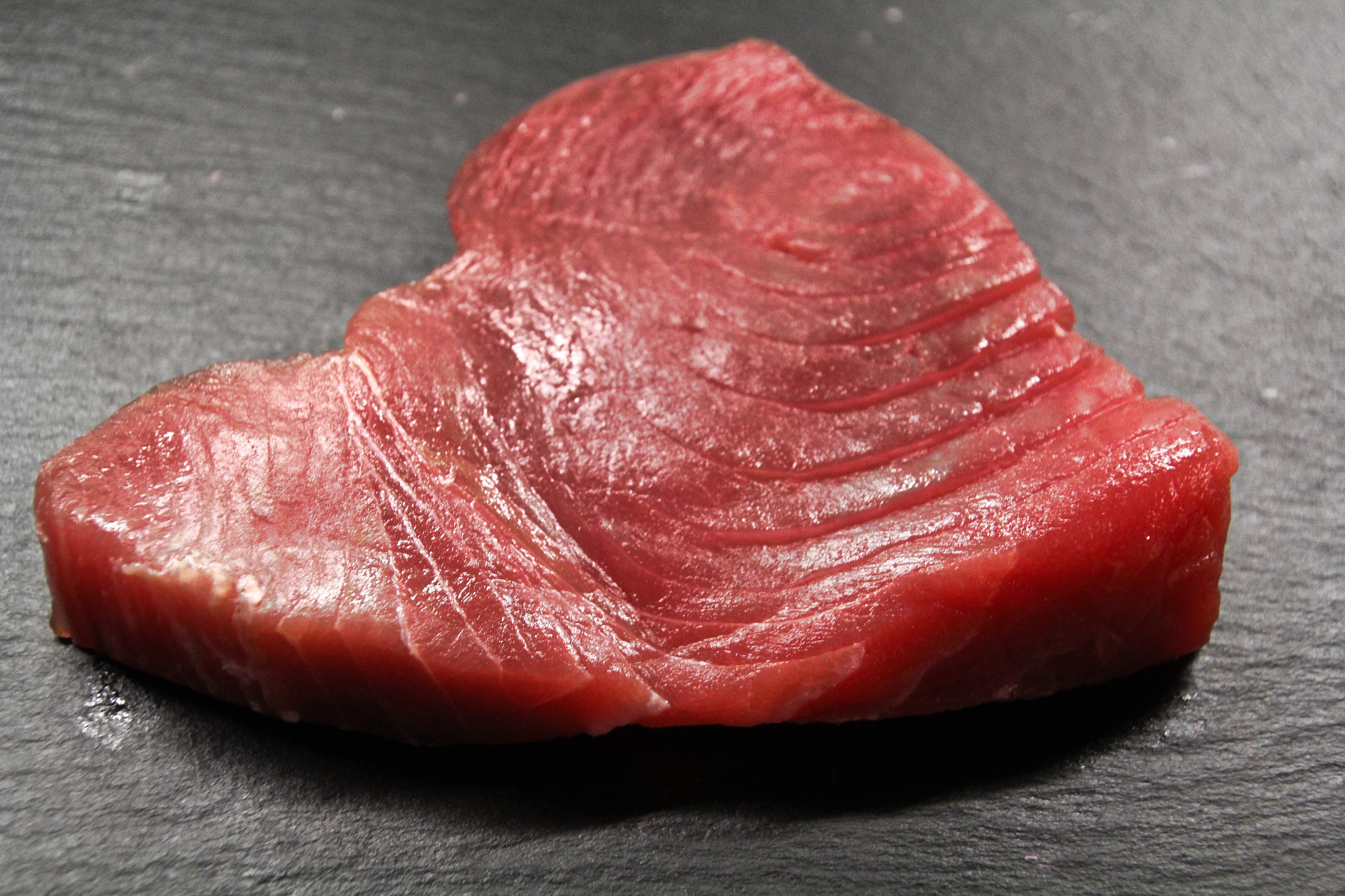 red meat, raw food, meat, focus on foreground, food and drink, benefit from, no people, wood - material, tuna, red, single object, sushi, protein, fish, HD Wallpaper