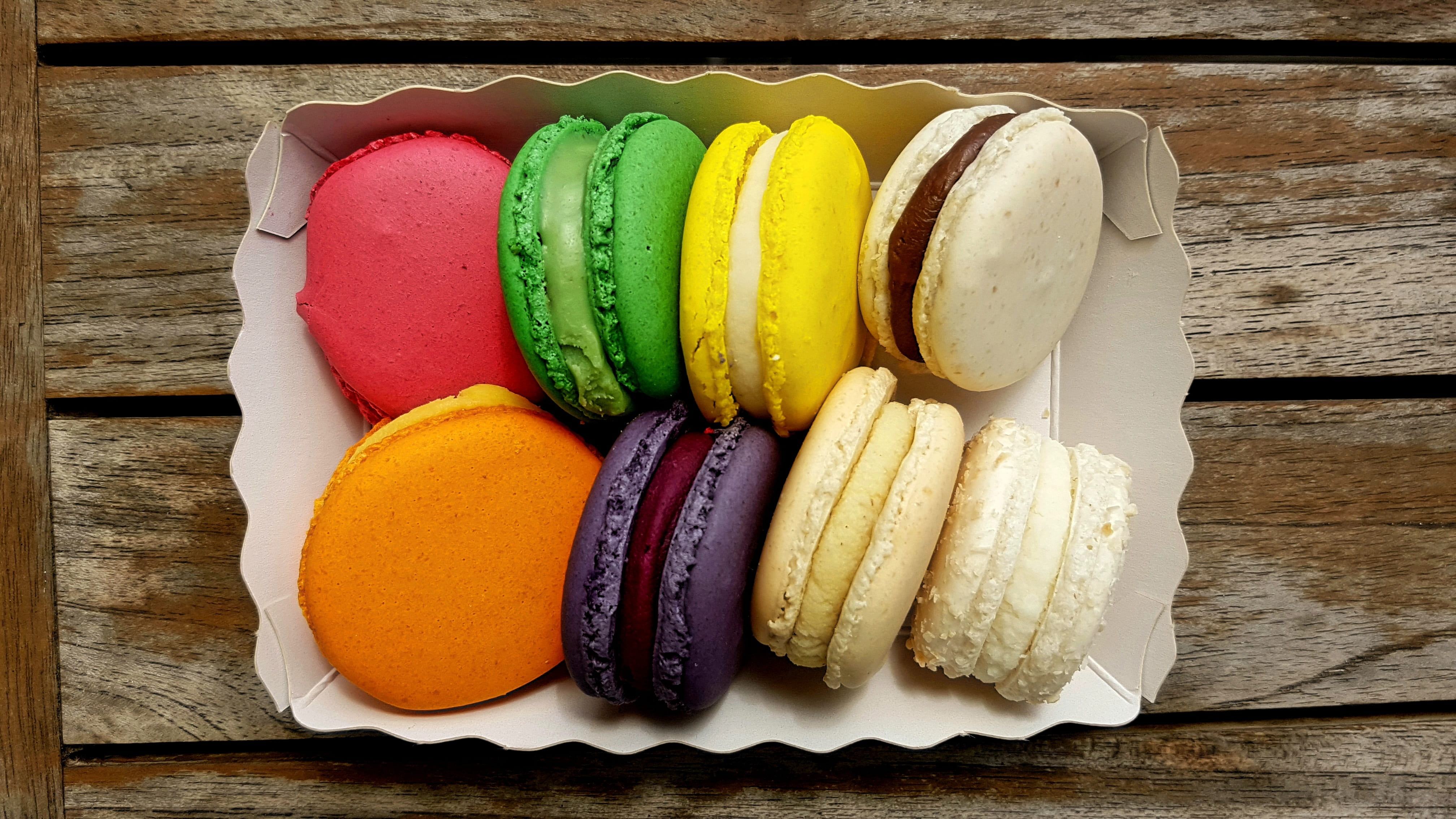 color, eat, filling, delicacy, delicious, small cakes, root vegetable, no people, pastry shop, fruit, choice, nibble, sweetness, directly above, snack, HD Wallpaper