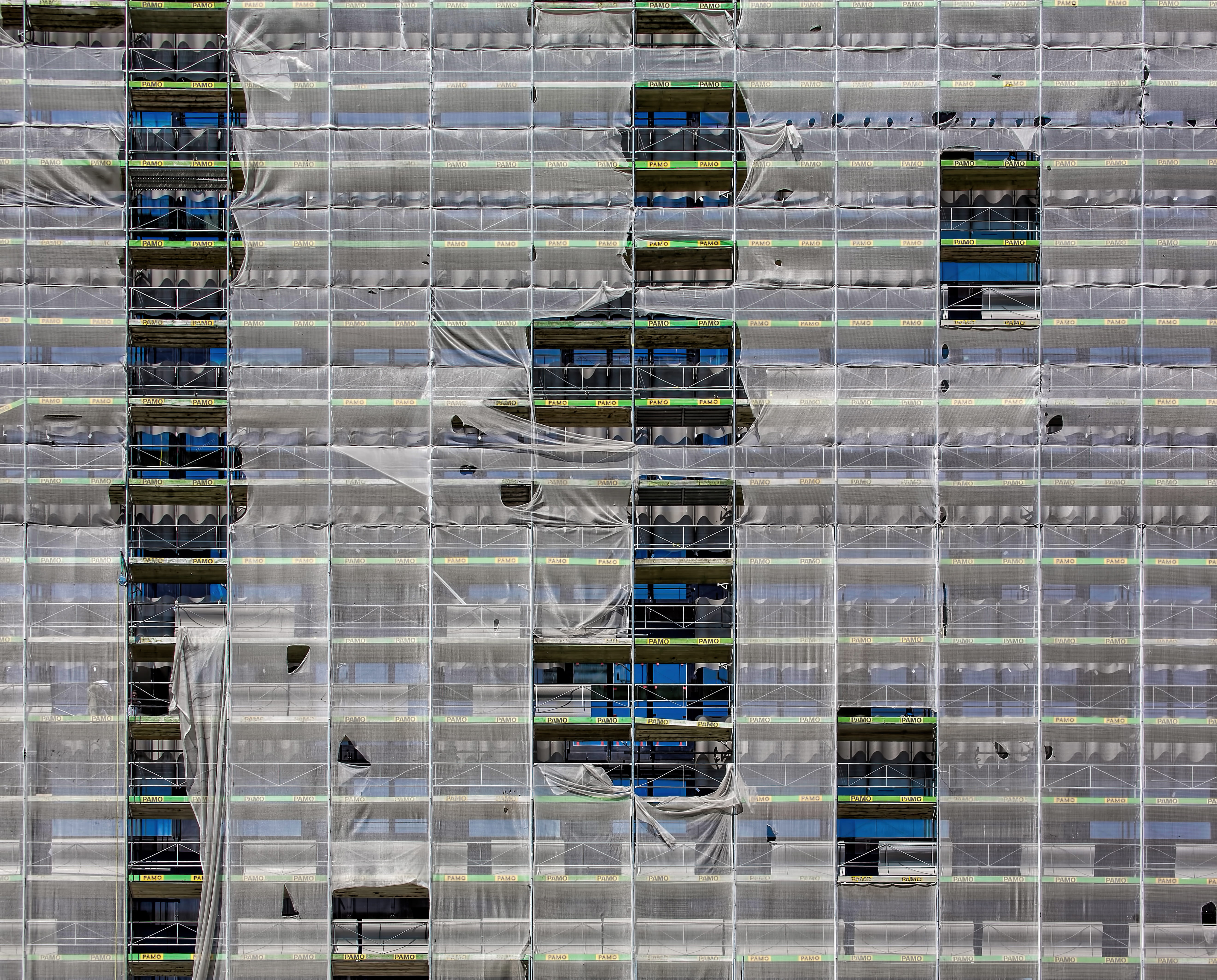 covered, rectangle, business, store, line, construcion, window, nature, full frame, day, mesh, white, construction, network server, pattern, backgrounds, HD Wallpaper