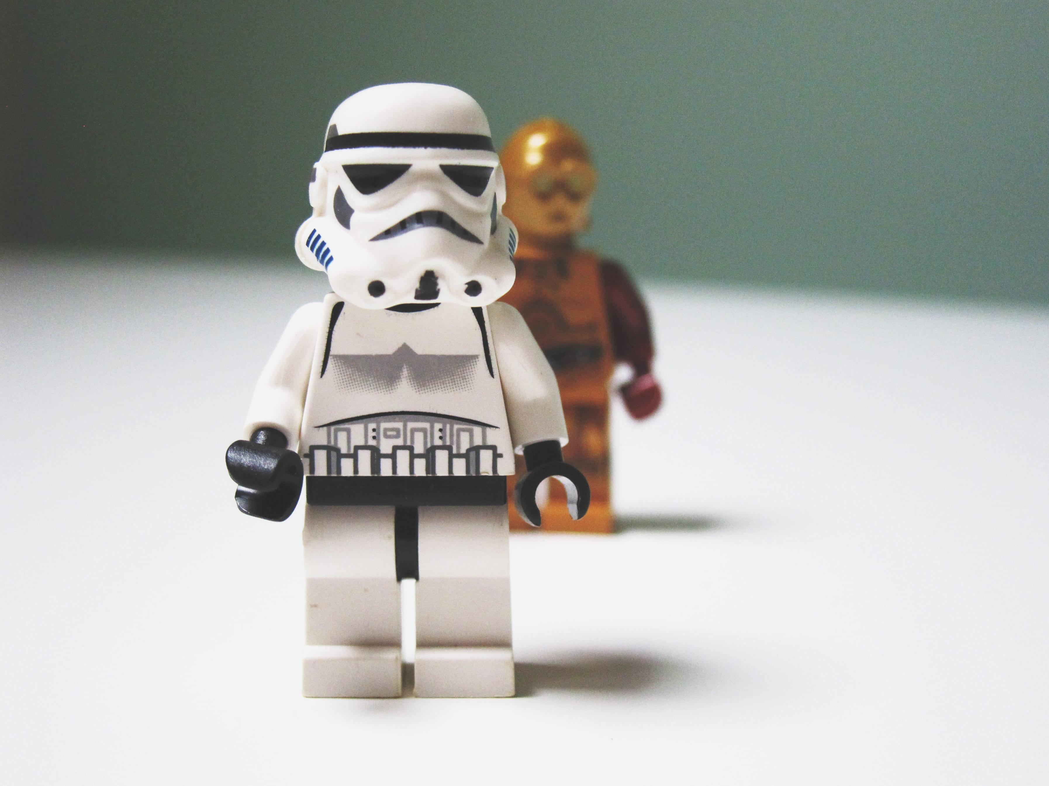 toy, minifig, no people, human skeleton, male likeness, miniature, model, 2K, mini figure, fun, robot, trooper, figurine, technology, still life, surface, HD Wallpaper