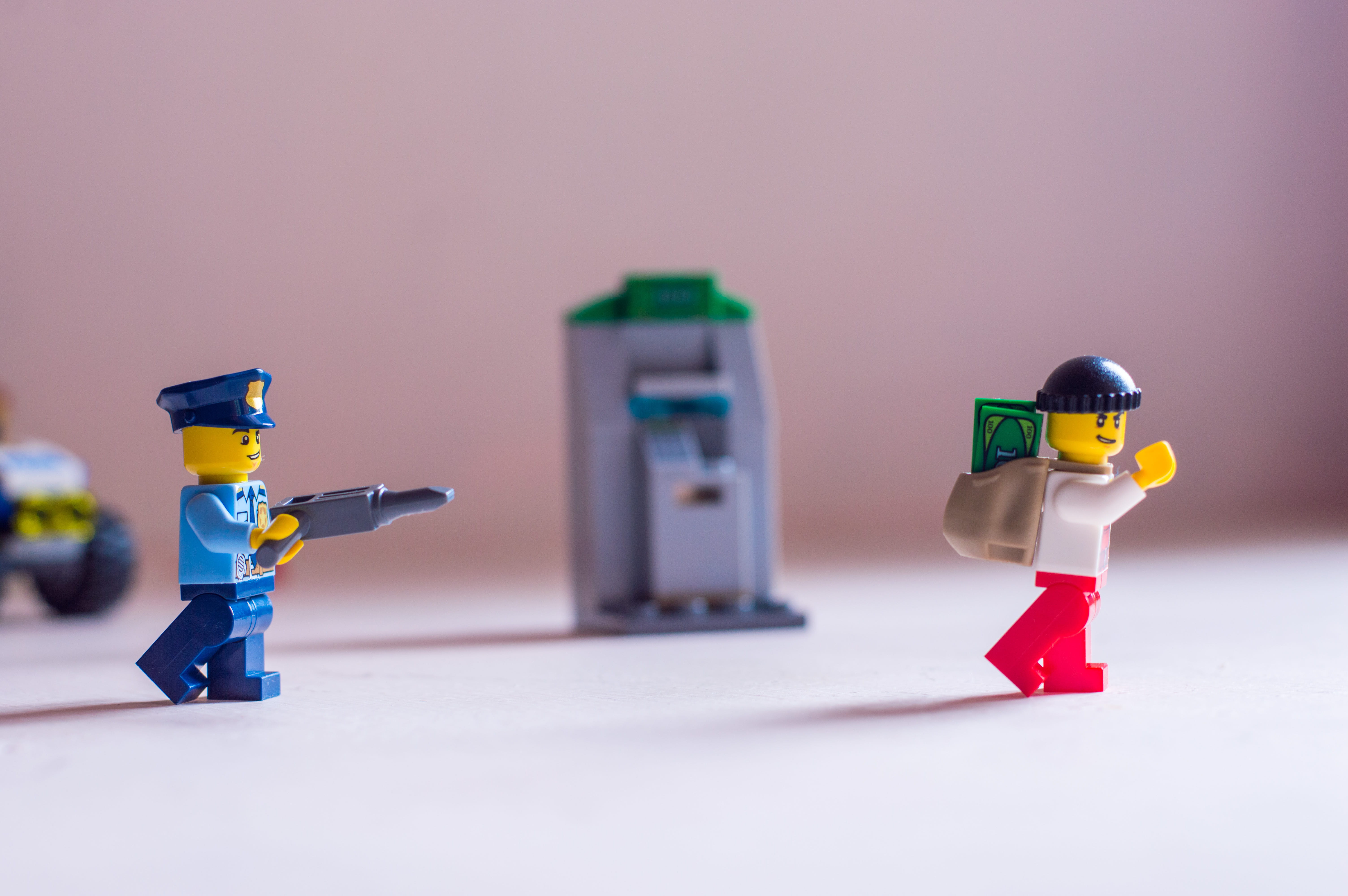 lego brick, bricks, human representation, miniature photography, robot, thiruvananthapuram, robbery, technology, futuristic, boys, still life, toy, india, HD Wallpaper