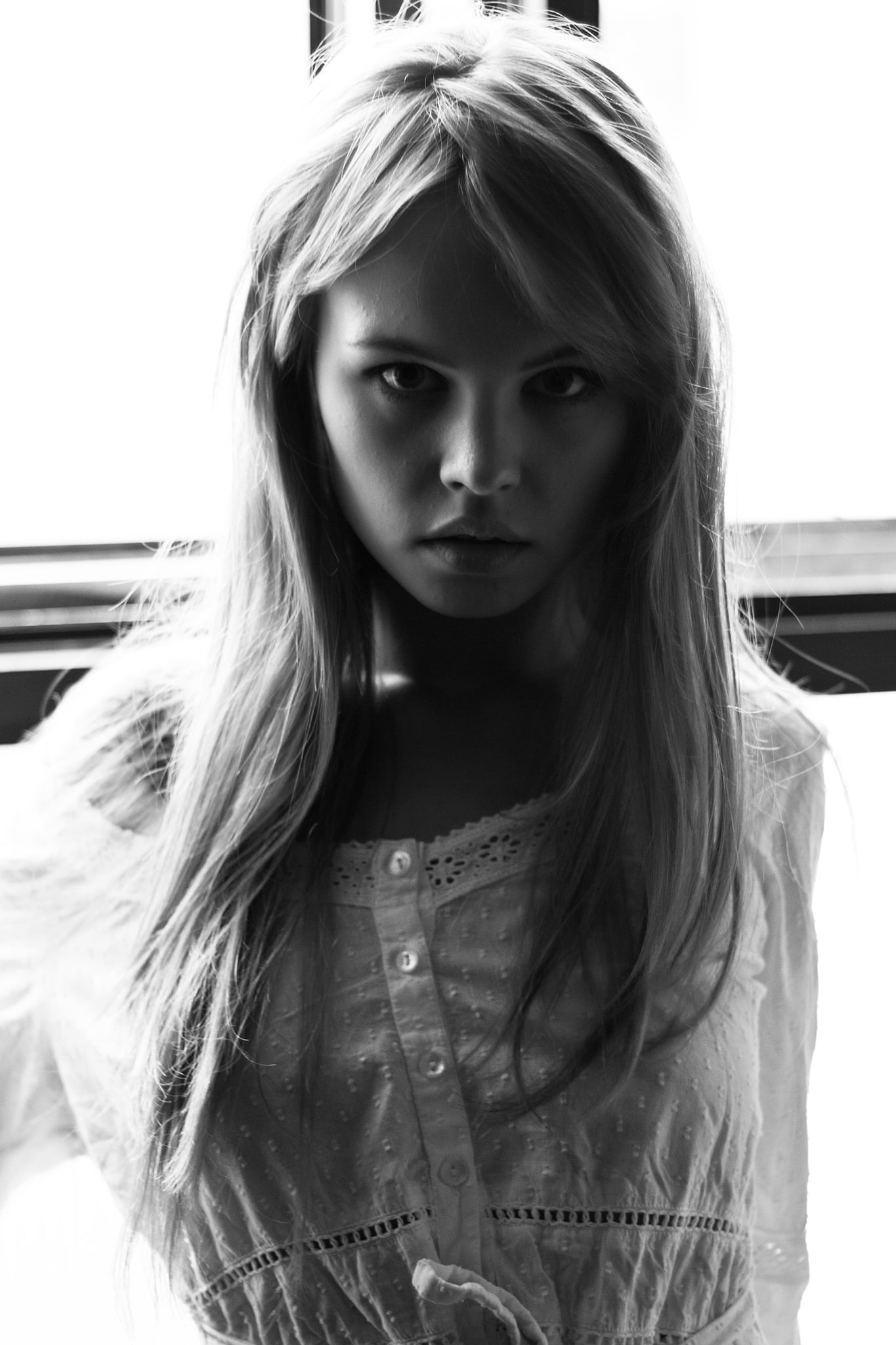 monochrome, long hair, 1080P, Phil Reznikov, model, Anastasia Scheglova, Phone HD Wallpaper