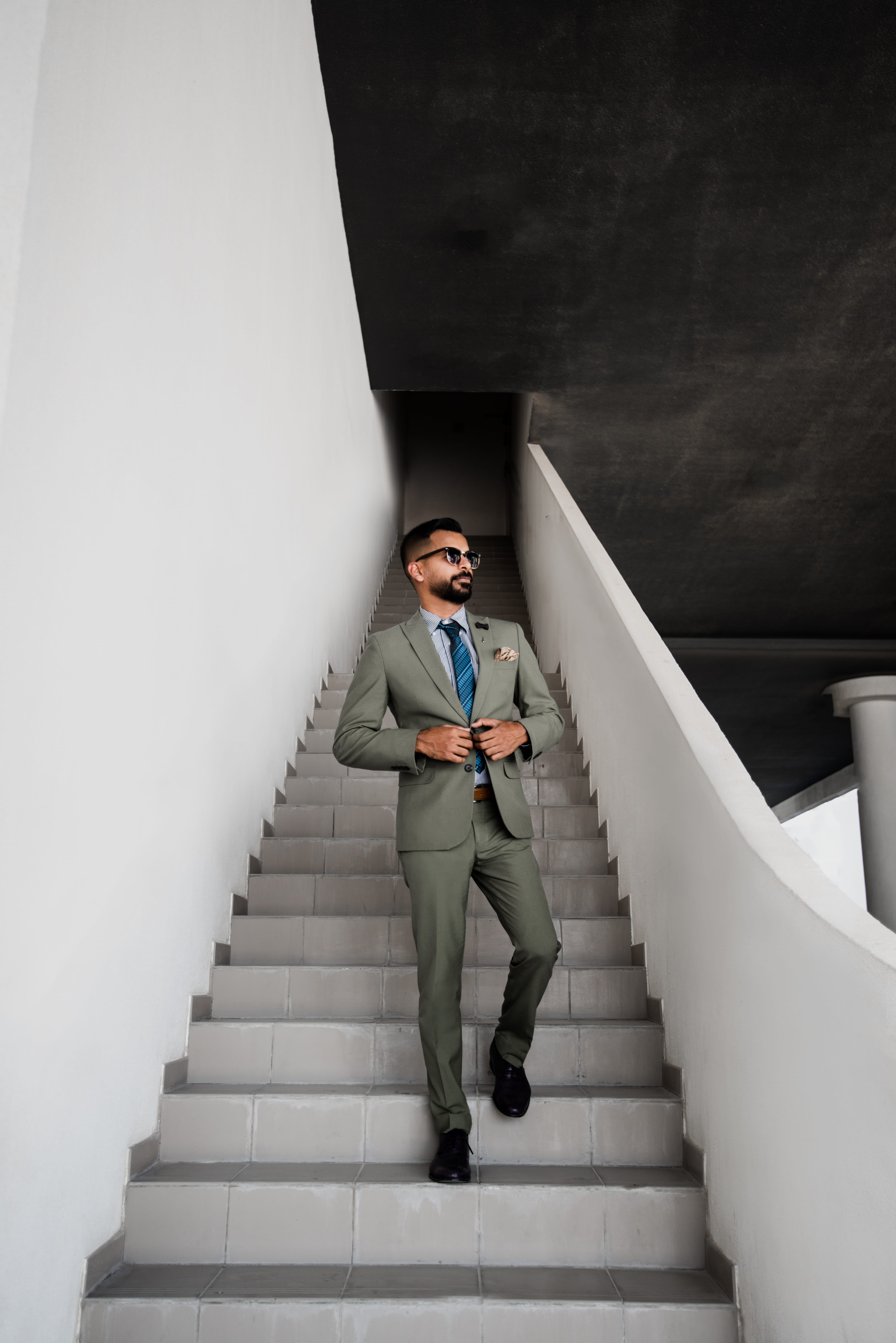 fashion, outfit, looking at camera, males, stair, businessman, built structure, indoors, lifestyles, 5K, standing, person, suit, wear, full length, young men, Phone HD Wallpaper