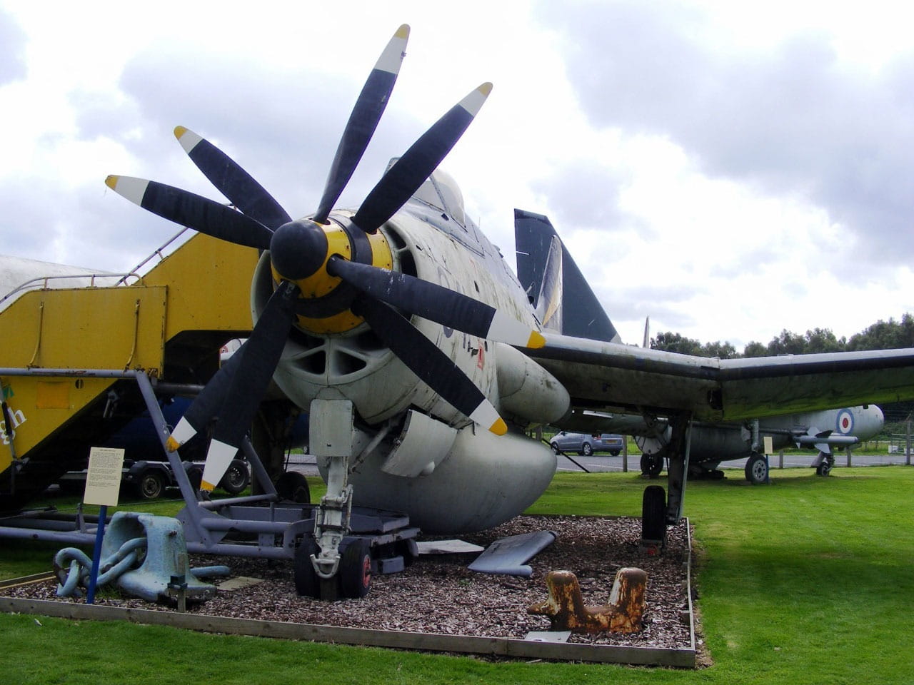 mamba, no people, plane, museum, technology, Ark, e, nature, double nose propellor, gannet, military, double turboprop engine, air vehicle, mode of transportation, HD Wallpaper