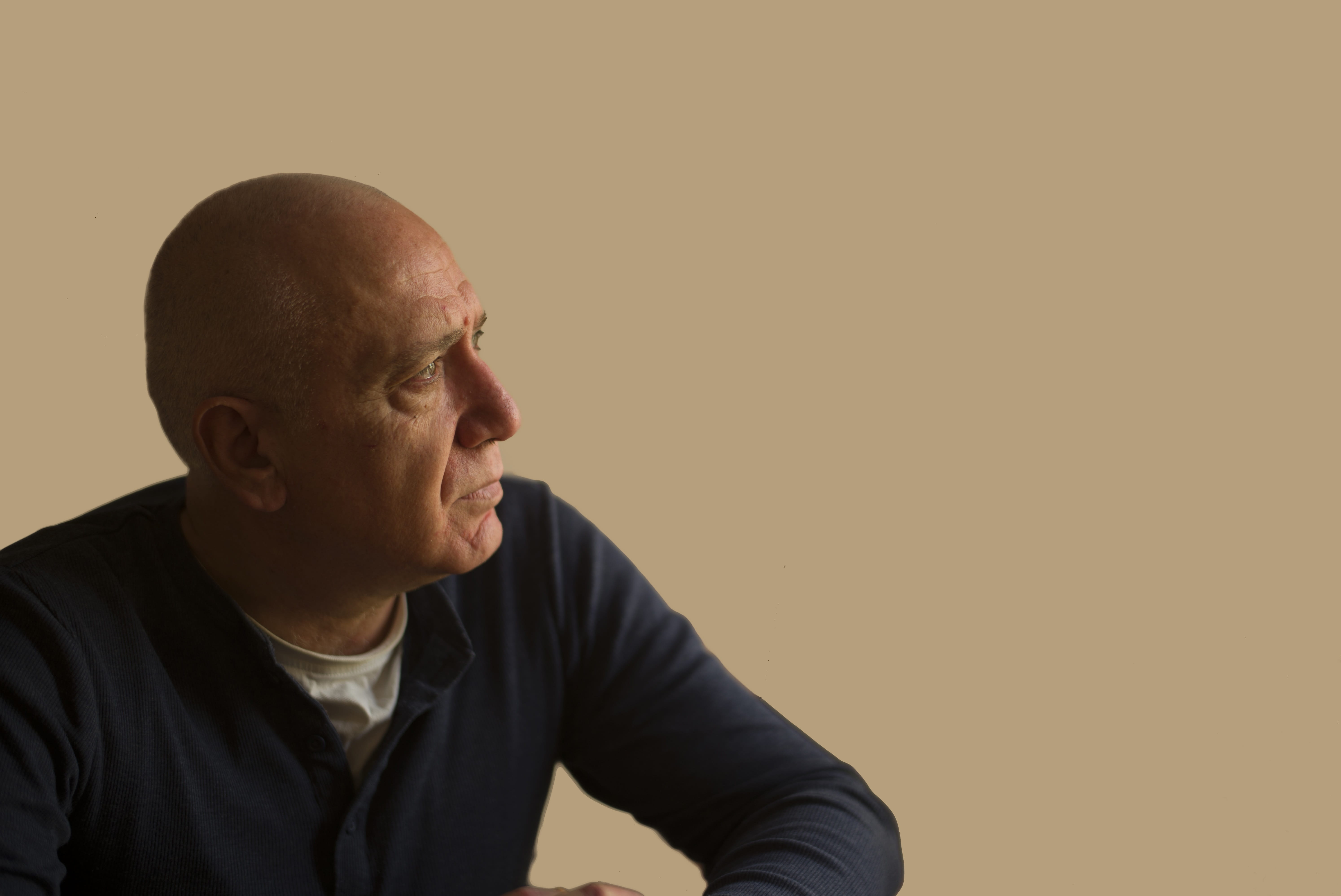 baby boomer, emoji, looking, 5K, concentration, men, alexis karpouzos, mystery, zen, copy space, contemplation, brain, indoors, one person, males, wisdom, HD Wallpaper