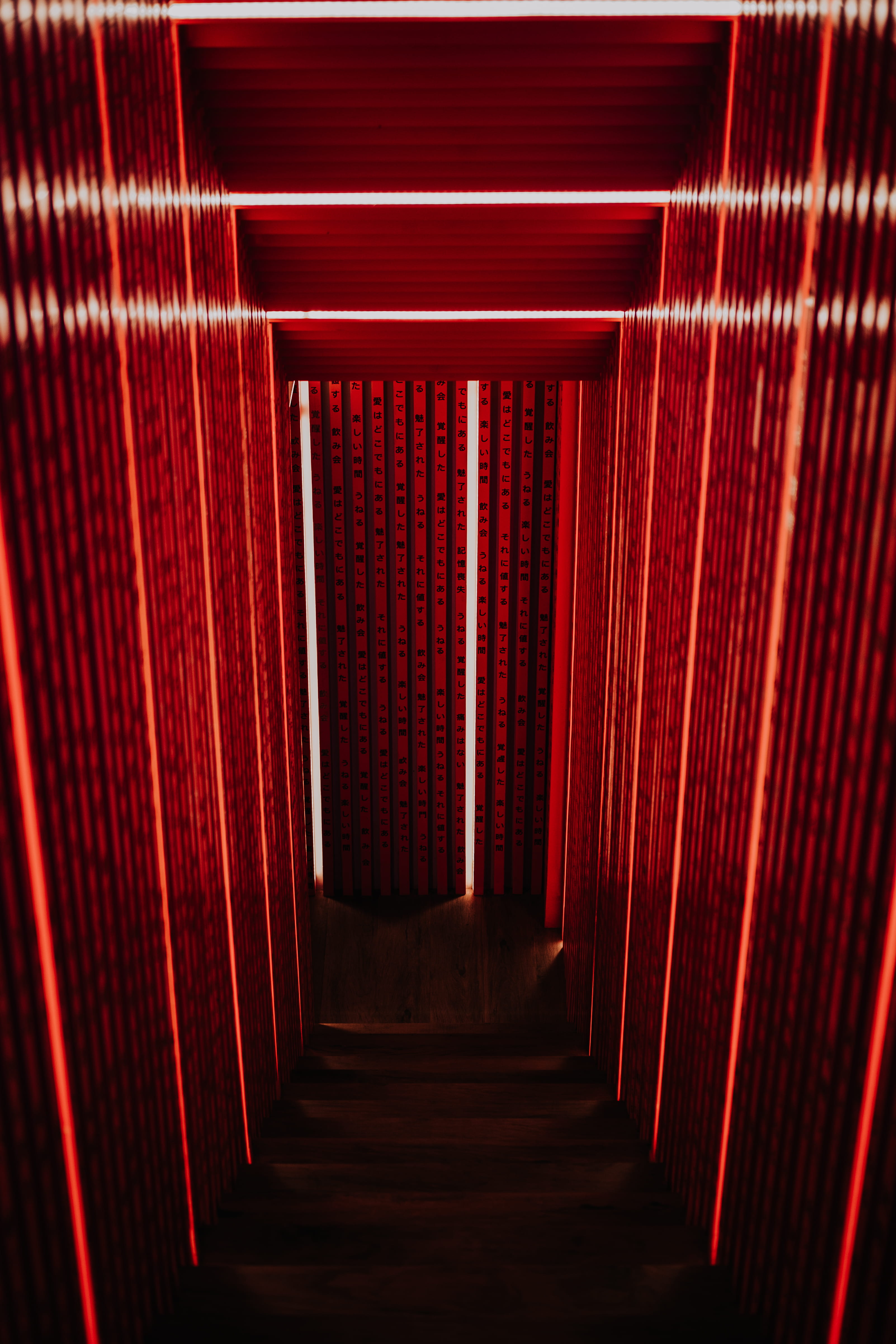 aisle, the way forward, pattern, arts culture and entertainment, arcade, building, photography, gray, texture, no people, staircase, curtain, direction, Phone HD Wallpaper
