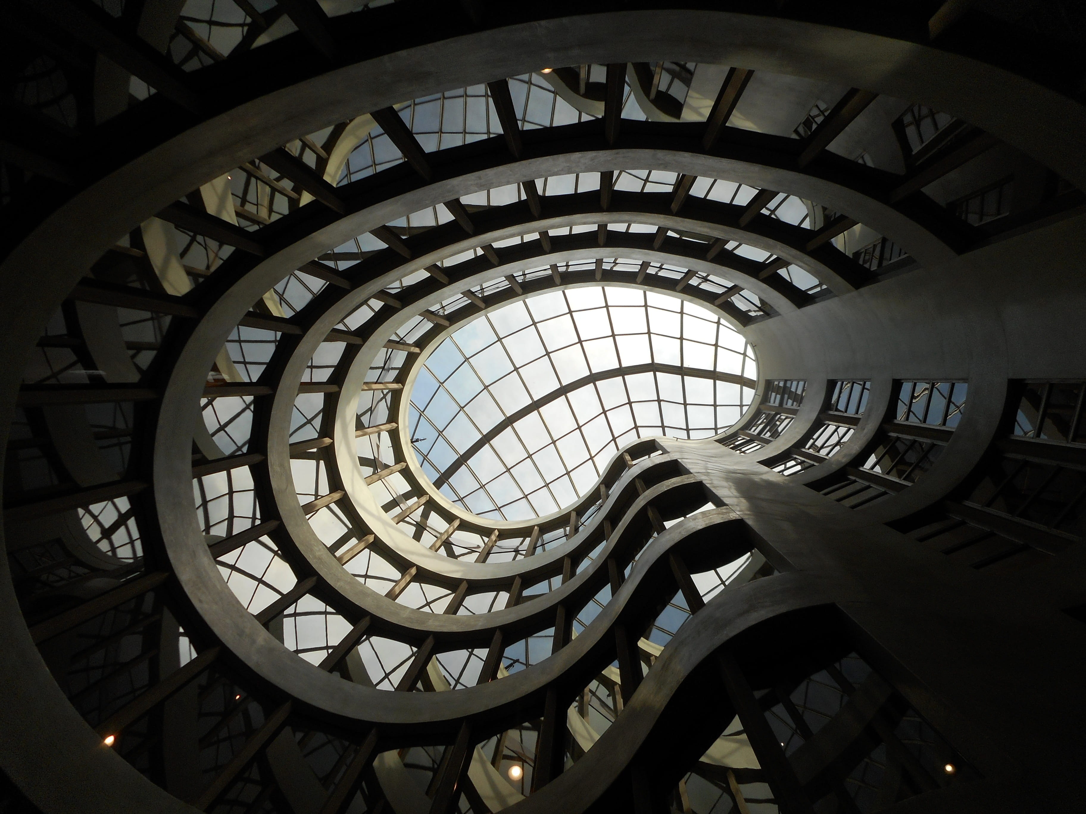 architectural feature, built Structure, concentric, 2K, Light, no People, pattern, steps and staircases, ceiling, shape, city, light, spiral, Architecture, HD Wallpaper