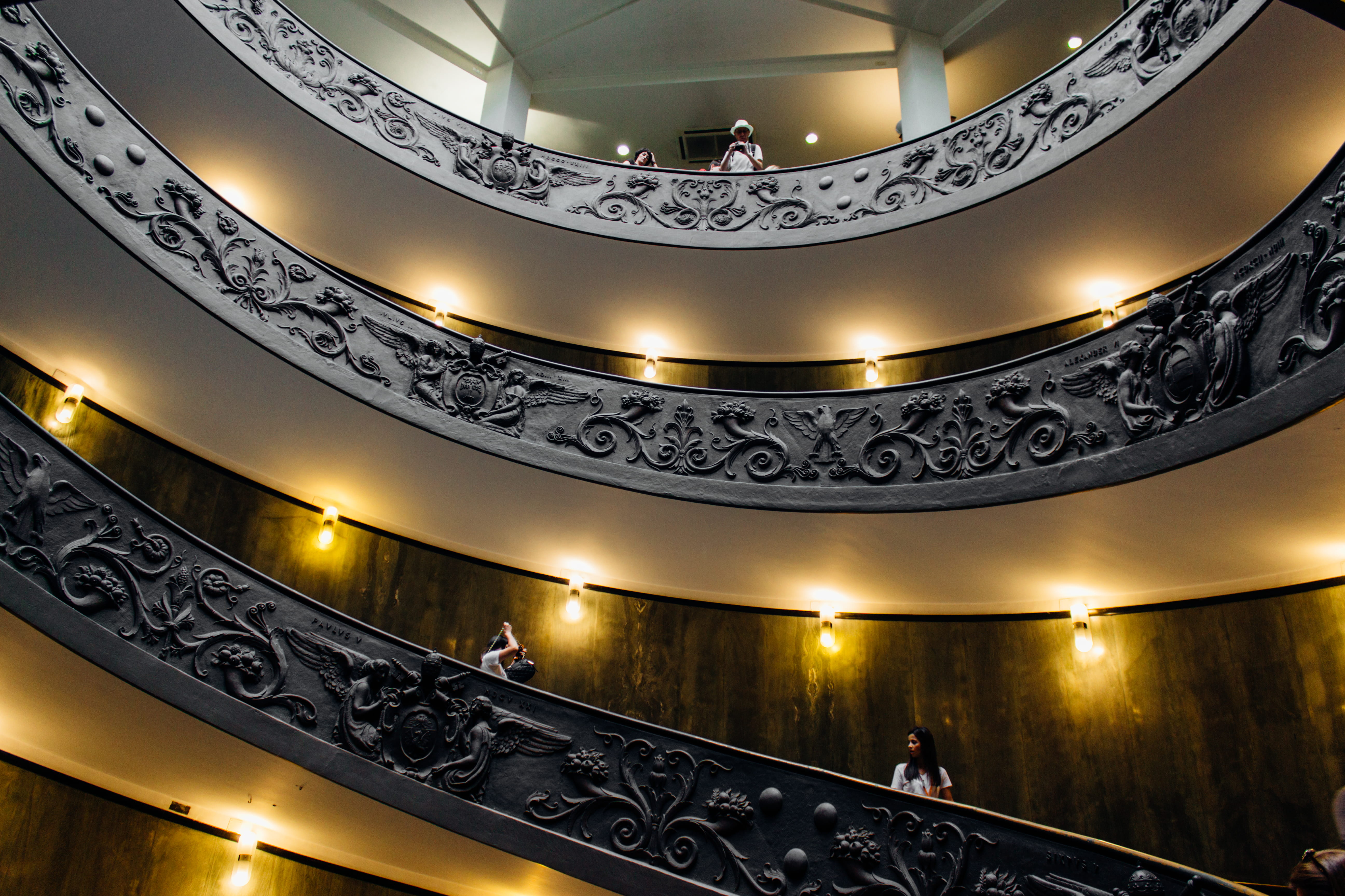 low angle view, arts culture and entertainment, building, wealth, architecture, room, decoration, staircase, luxury, curve, railing, 5K, rail, built structure, HD Wallpaper