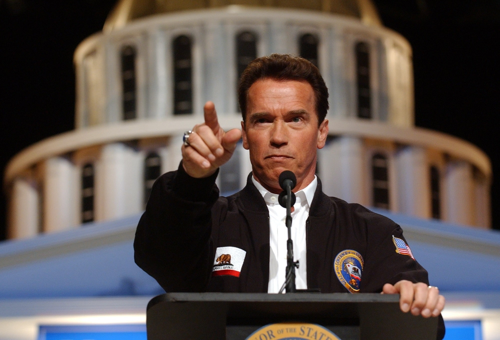 politician, men, suit, arnold, 1080P, schwarzenegger, art, hd, x, people, actors, HD Wallpaper