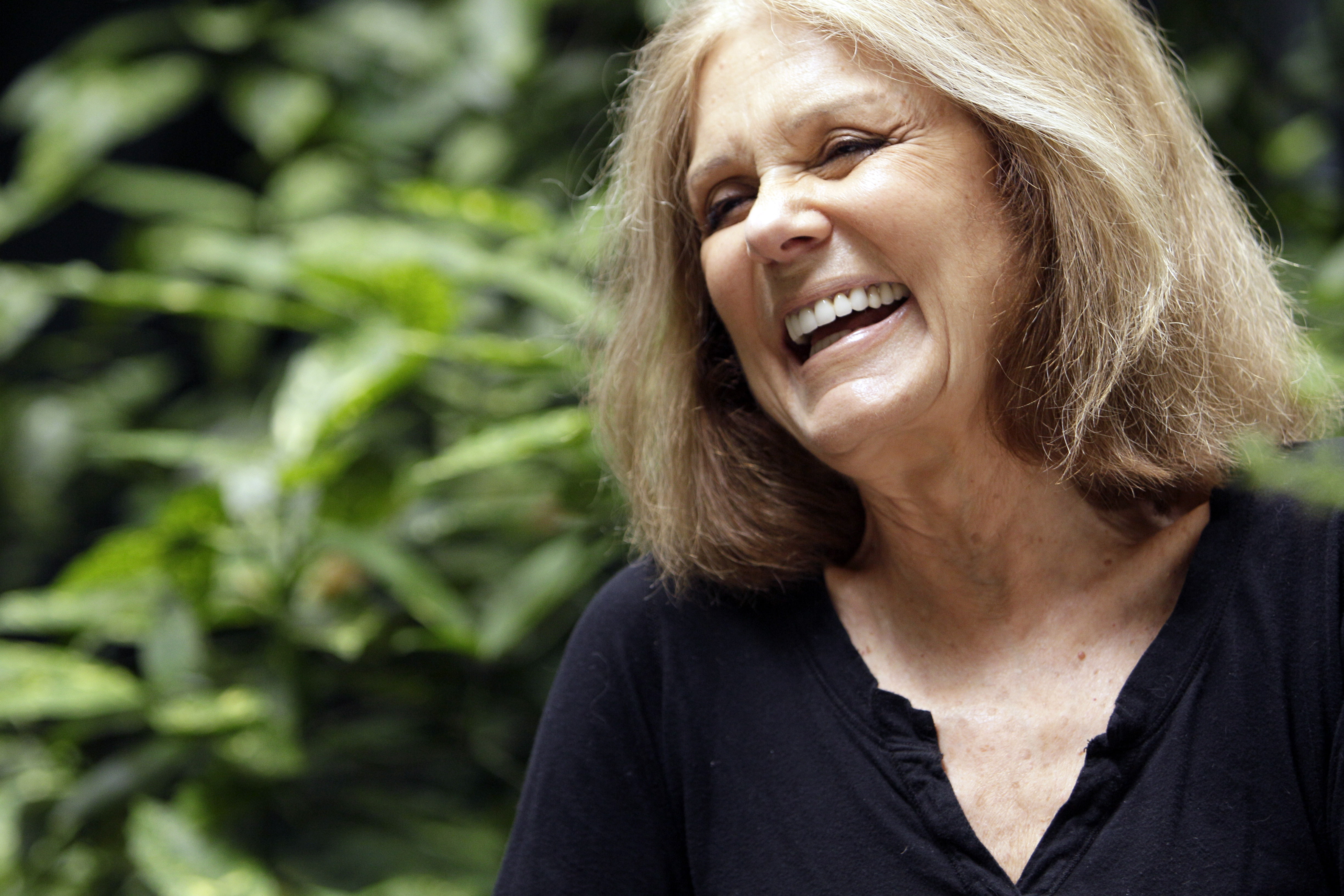 blond Hair, nature, adults Only, females, summer, outdoors, green Color, top, only Senior Women, one Senior Woman Only, gloria steinem, black, cheerful, HD Wallpaper