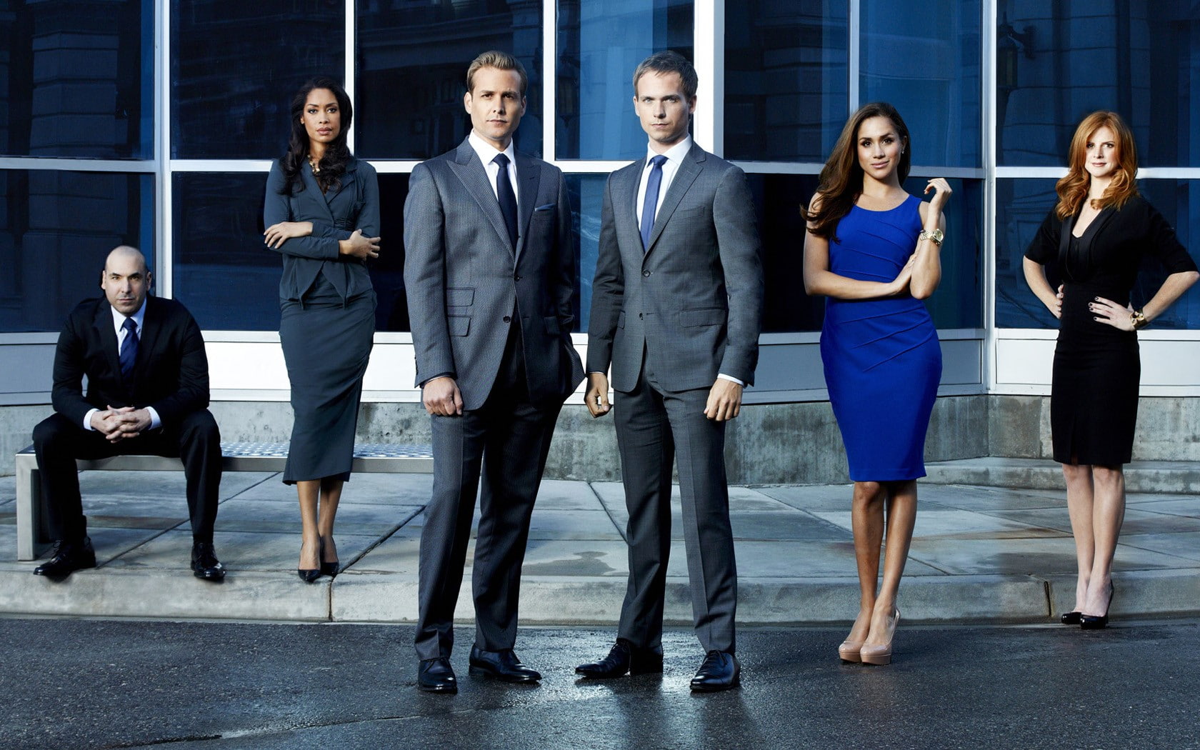 Jessica pearson, colleague, Rachel zane, adult, architecture, young adult, Louis litt, teamwork, coworker, smiling, Mike ross, Harold jakowski, office, HD Wallpaper