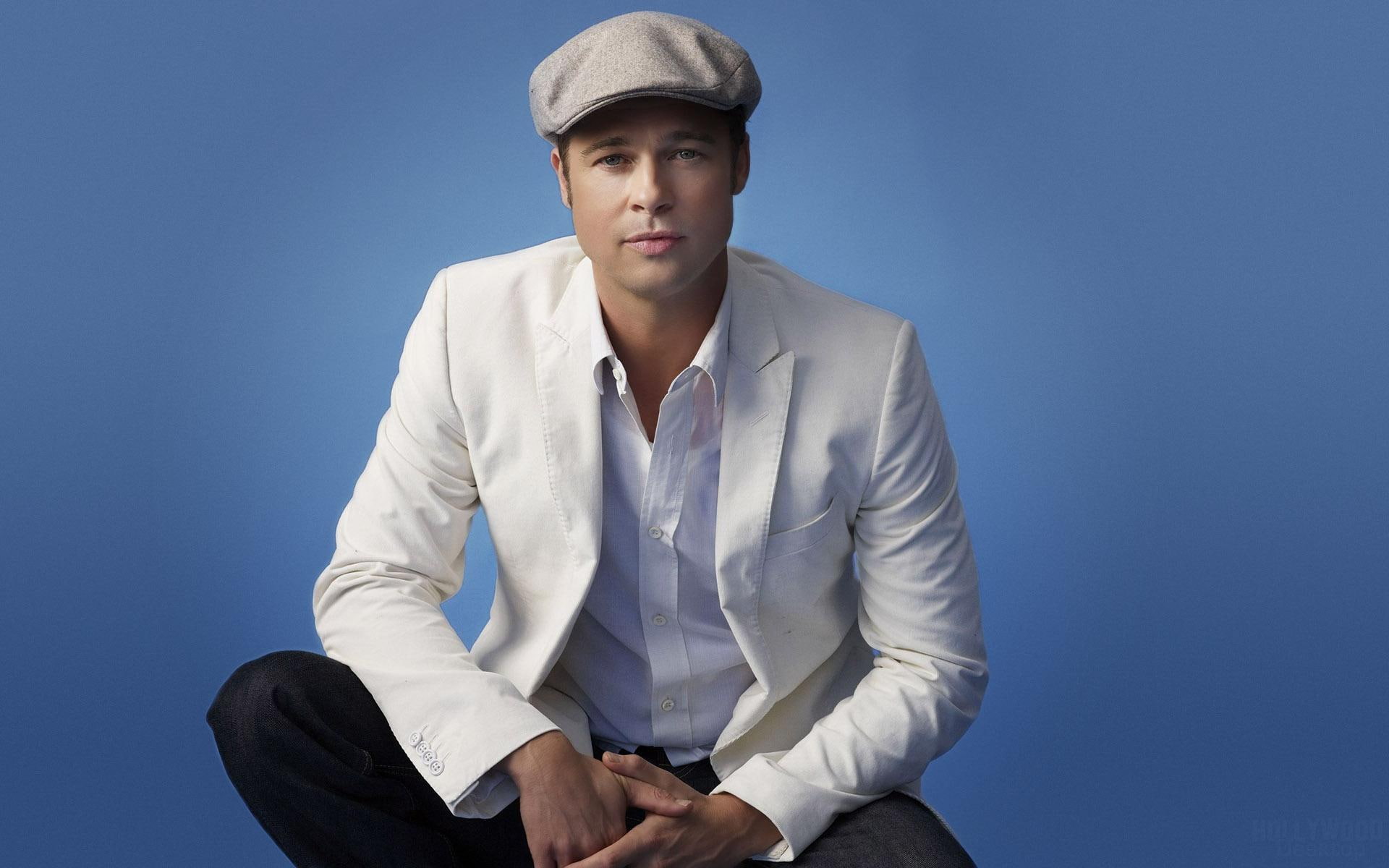 pitt, white, brad pitt, cap, stylish, jacket, male, 1080P, brad, HD Wallpaper