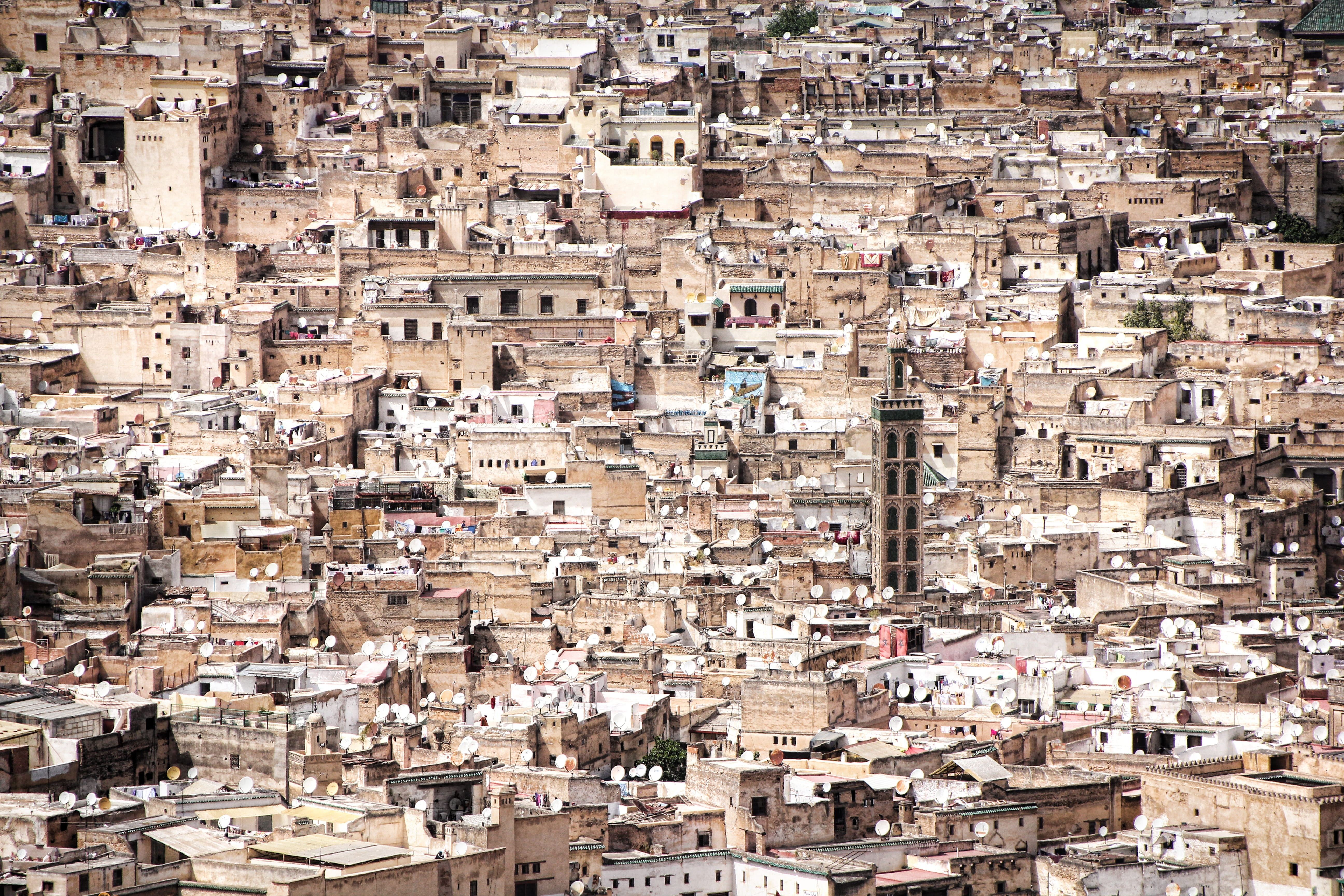 outdoors, houses, crowded, townscape, high angle view, brick, day, arabia, town, Marrakech, crowd, built structure, no people, building exterior, architecture, HD Wallpaper