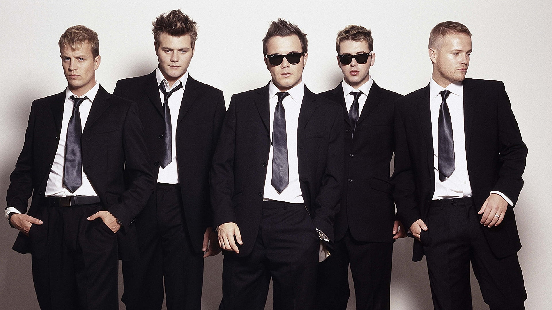 suit, front view, team, leadership, professional Occupation, standing, 1080P, glasses, studio Shot, serious, indoors, formalwear, well-dressed, multi-Ethnic Group, HD Wallpaper