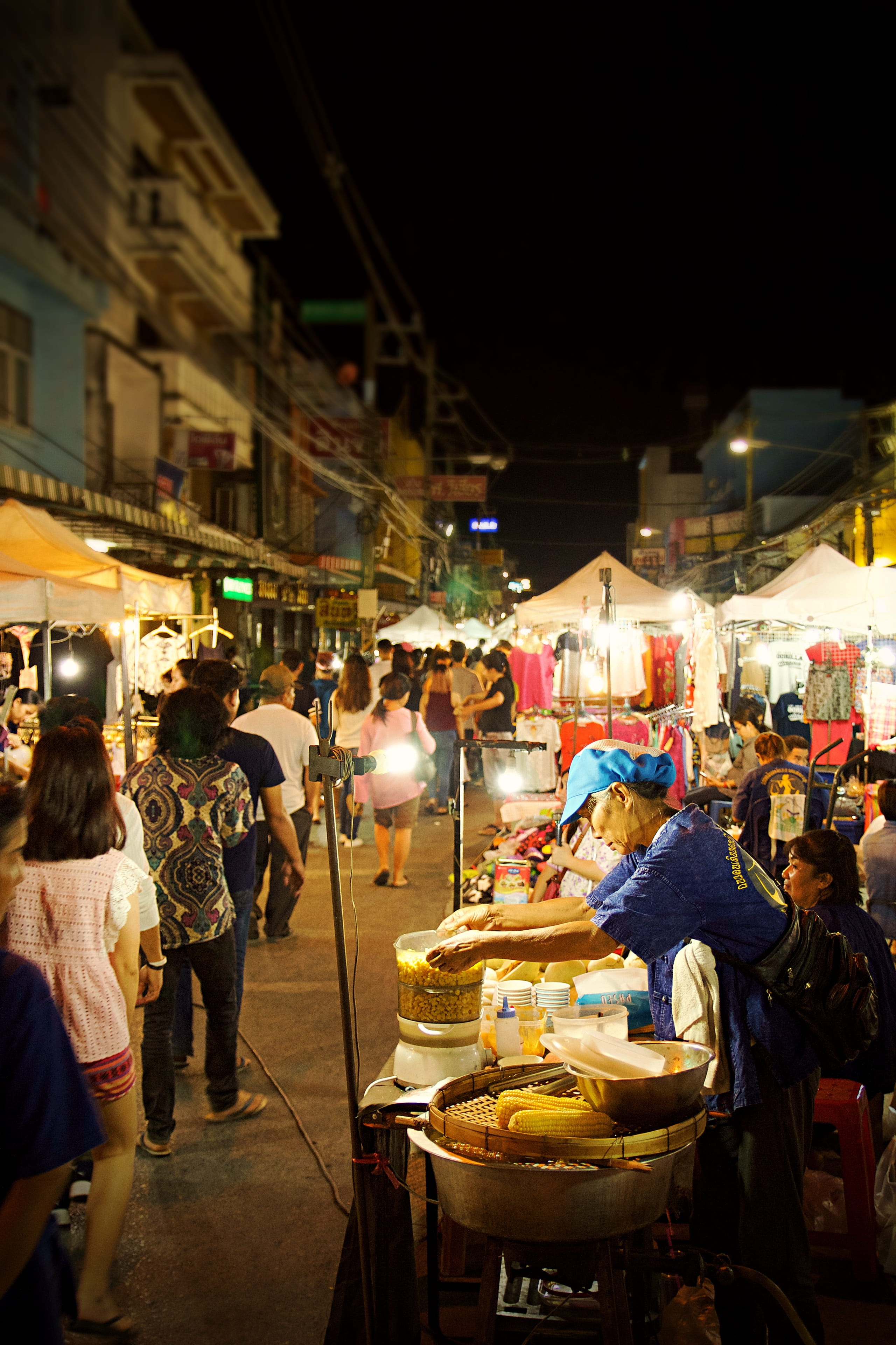 women, lights, food and drink, street market, eat, music, crowded, for sale, travel, built structure, adult, group of people, sale, city Life, street food, Phone HD Wallpaper