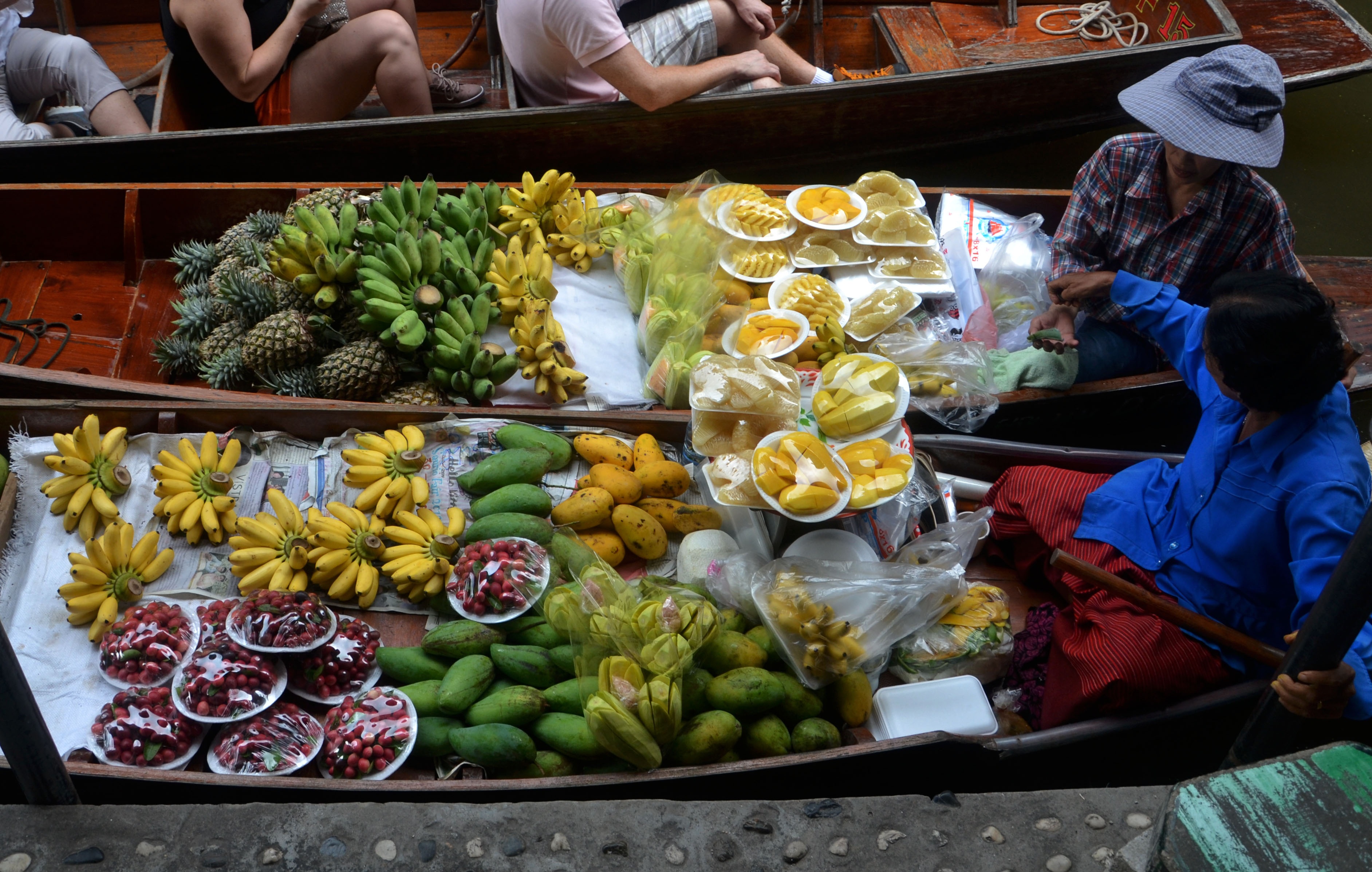high angle view, wellbeing, natural food, cultures, symbol, thai, one person, fresh vegetables, fruit, gourmet, nutrition, buying, fruits, sweet, vegetable, HD Wallpaper