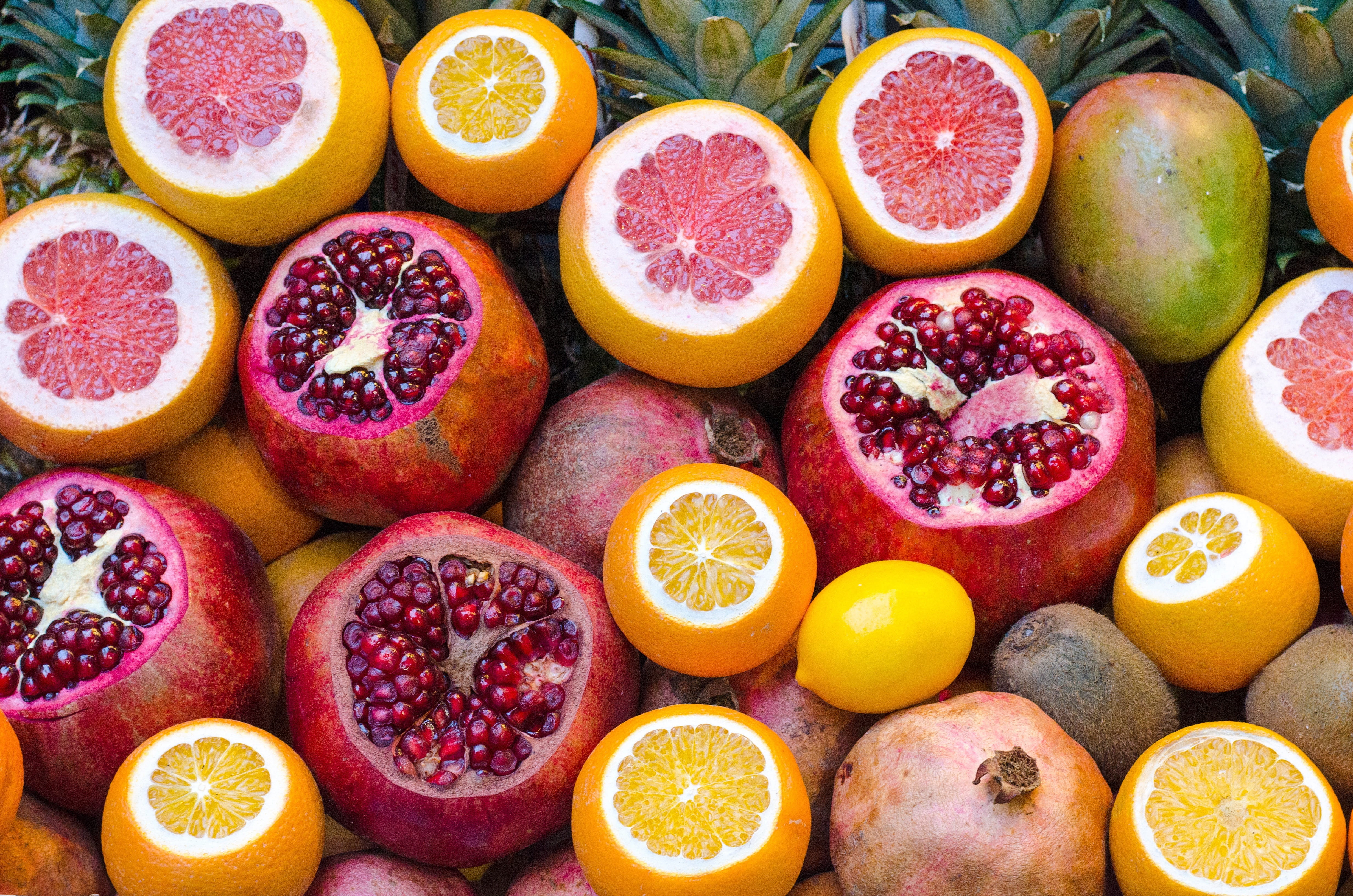 food and drink, no people, freshness, food, red, assorted, vitamins, fruit, orange color, variation, ripe, juice, grapefruit, wellbeing, orange, health, HD Wallpaper