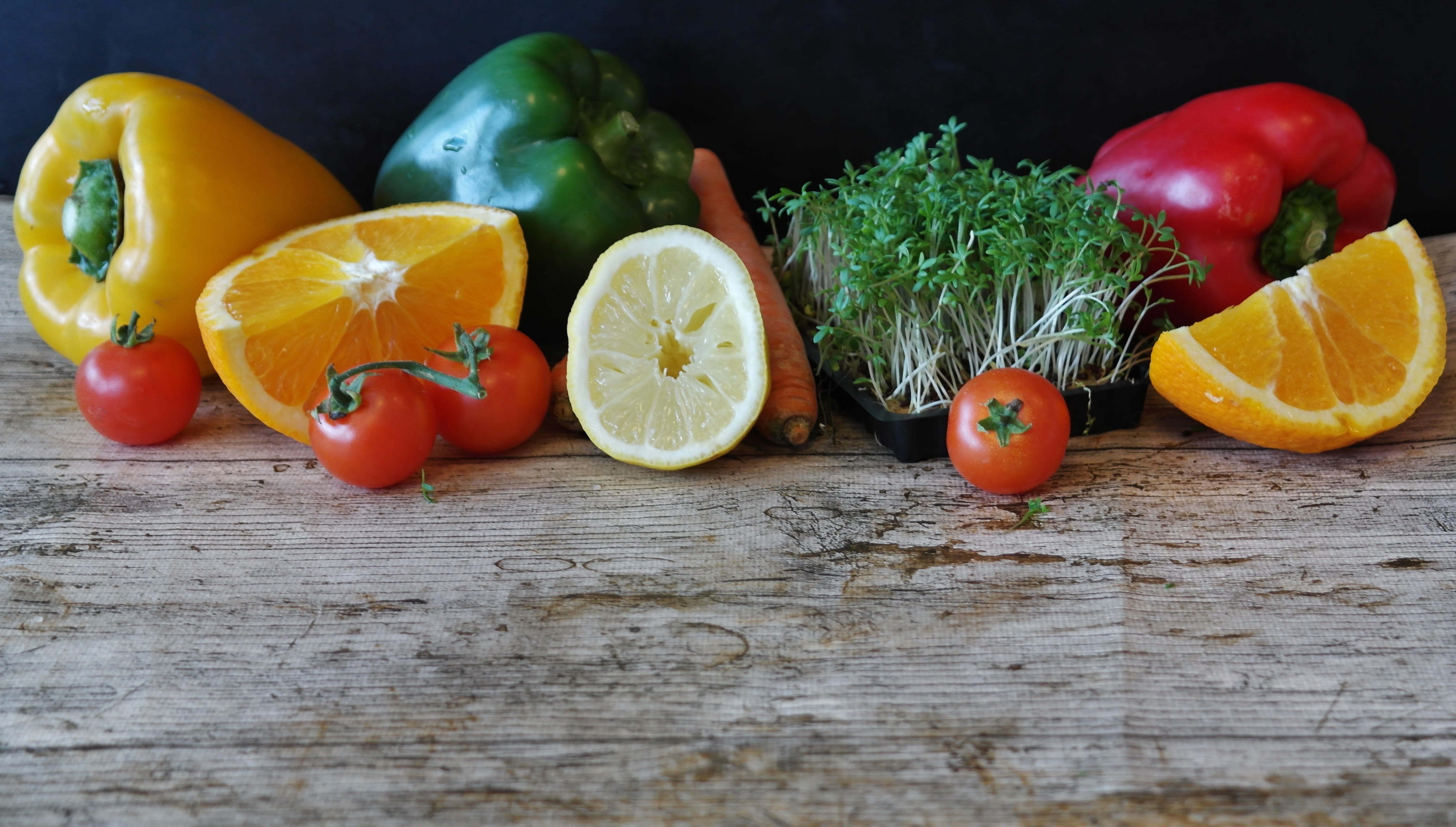 fresh, wood - material, colorful vegetable, paprika, still life, choice, leaf, orange, refreshment, wellbeing, pepper, salad, bless you, slice, healthy eating, HD Wallpaper