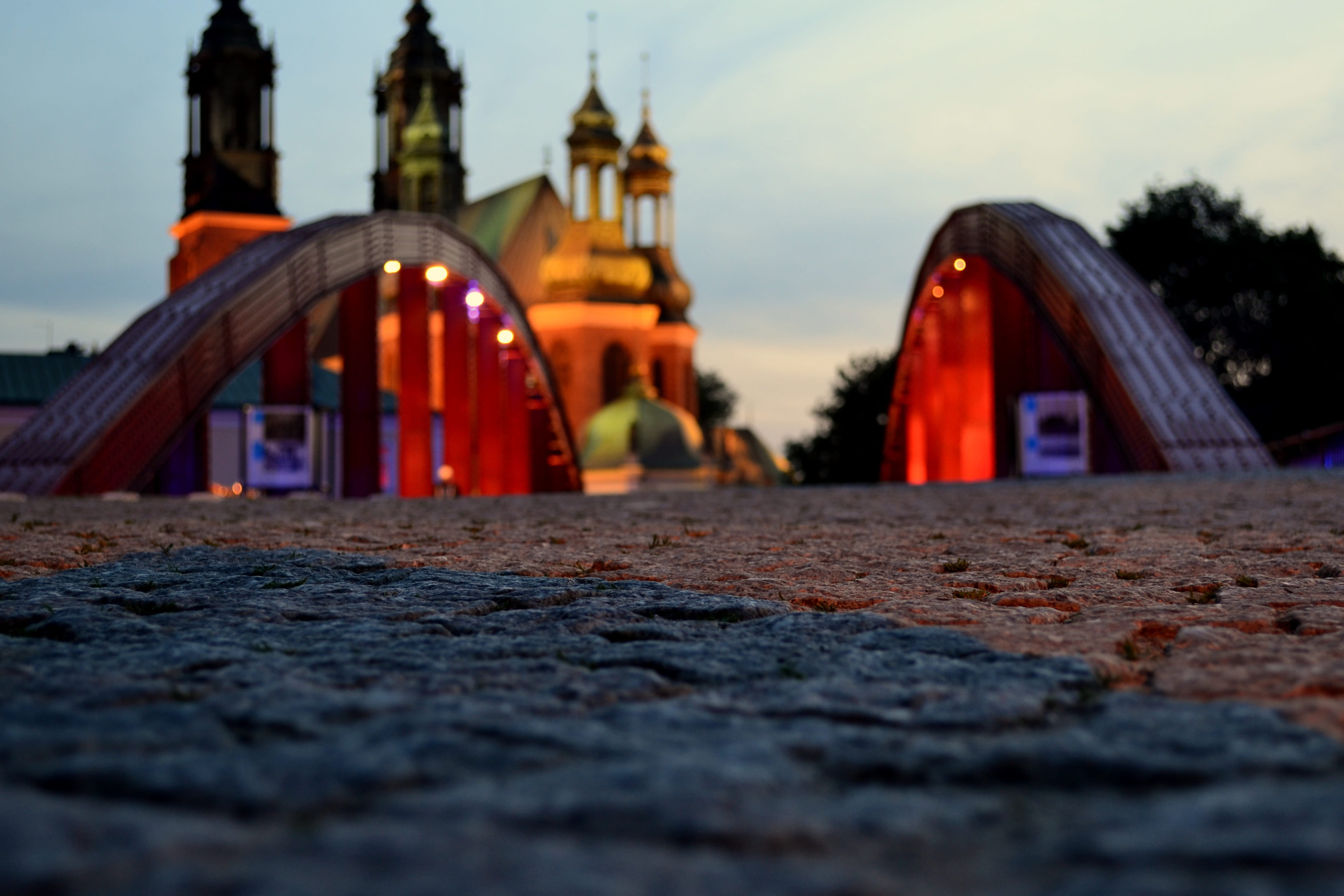 building exterior, spirituality, building, outdoors, street, religion, mood, nature, arch, no people, the cathedral, sunset, bridge, 4K, travel destinations, HD Wallpaper