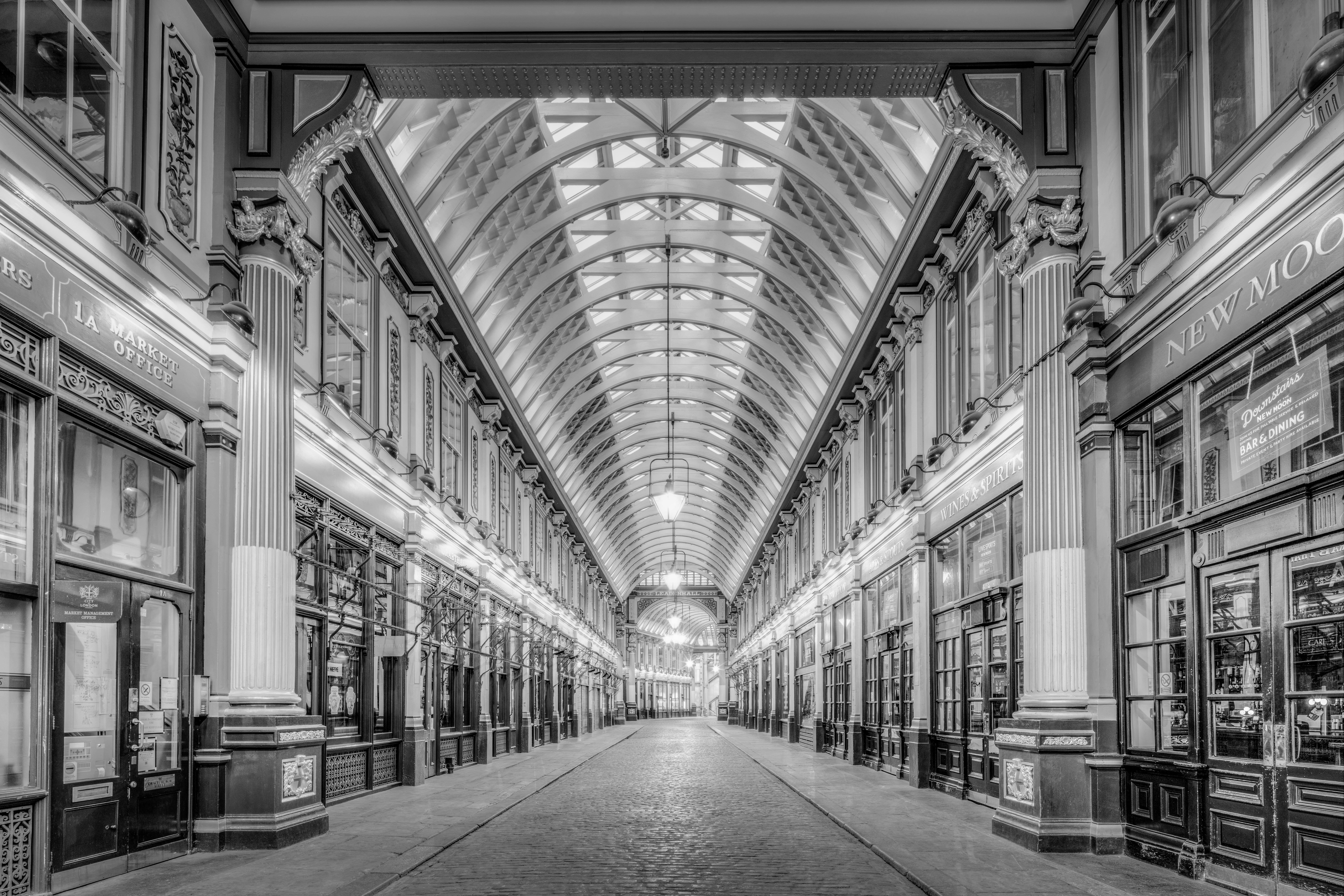 diminishing perspective, historic, landmark, indoors, leadenhall market, built structure, lighting equipment, ceiling, british, shops, direction, pritty, HD Wallpaper