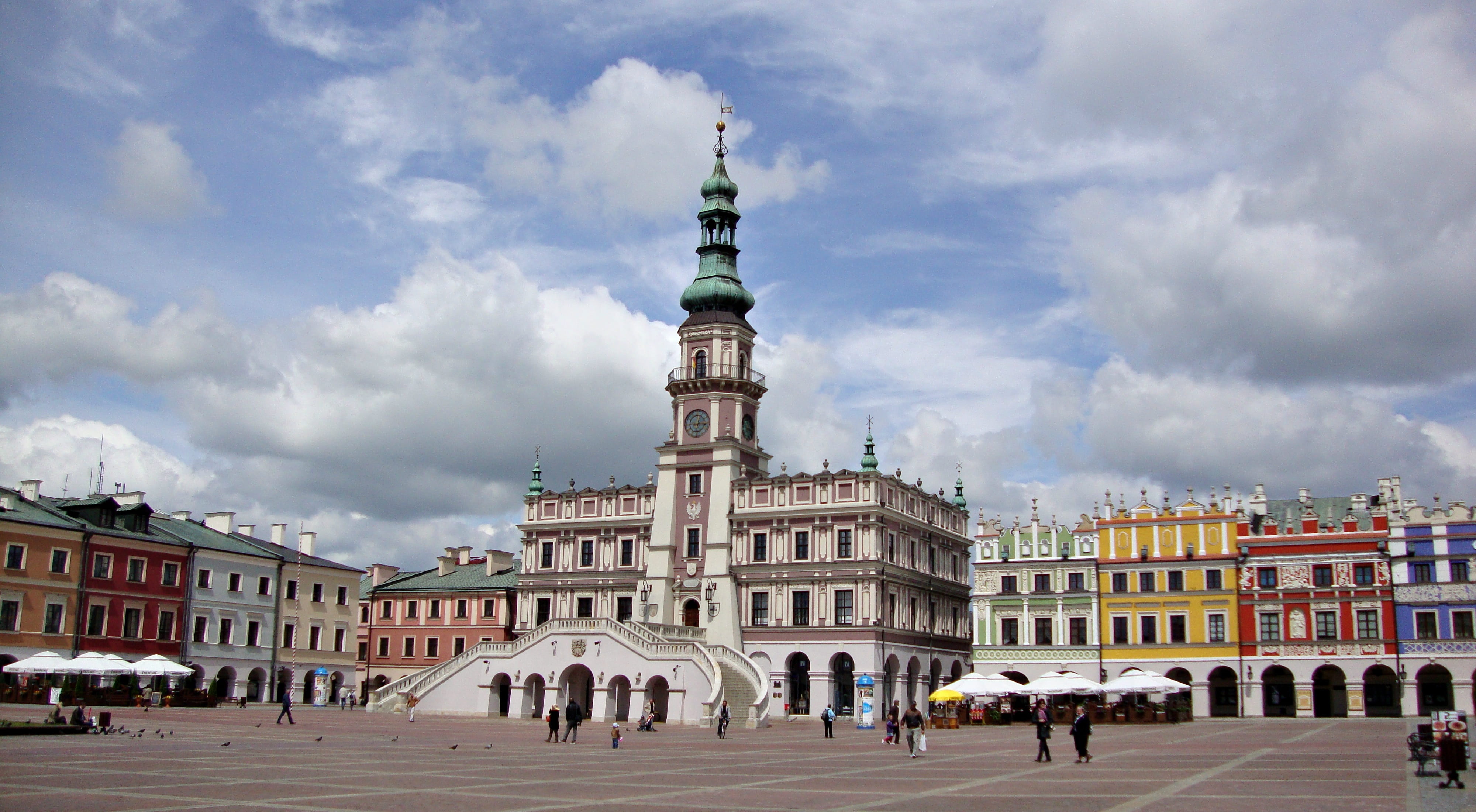 tourism, the town hall, poland, town, sky, outdoors, group of people, building, crowd, day, building exterior, travel destinations, the past, men, monuments, HD Wallpaper