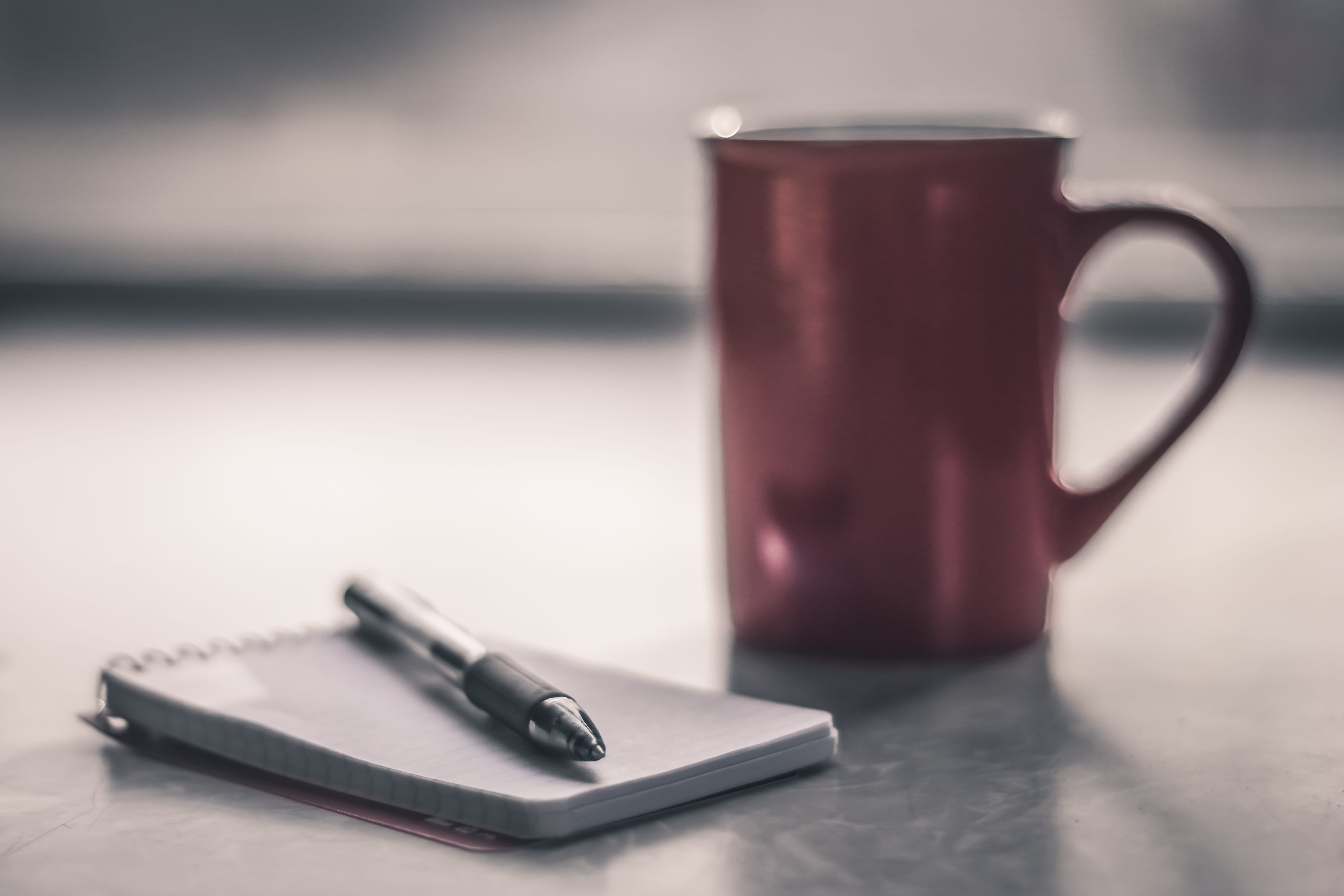 pen, close -up, close-up, refreshment, no people, drinking glass, food, ticker, mug, indoors, food and drink, ballpoint, focus, absence, blur, 5K, table, HD Wallpaper
