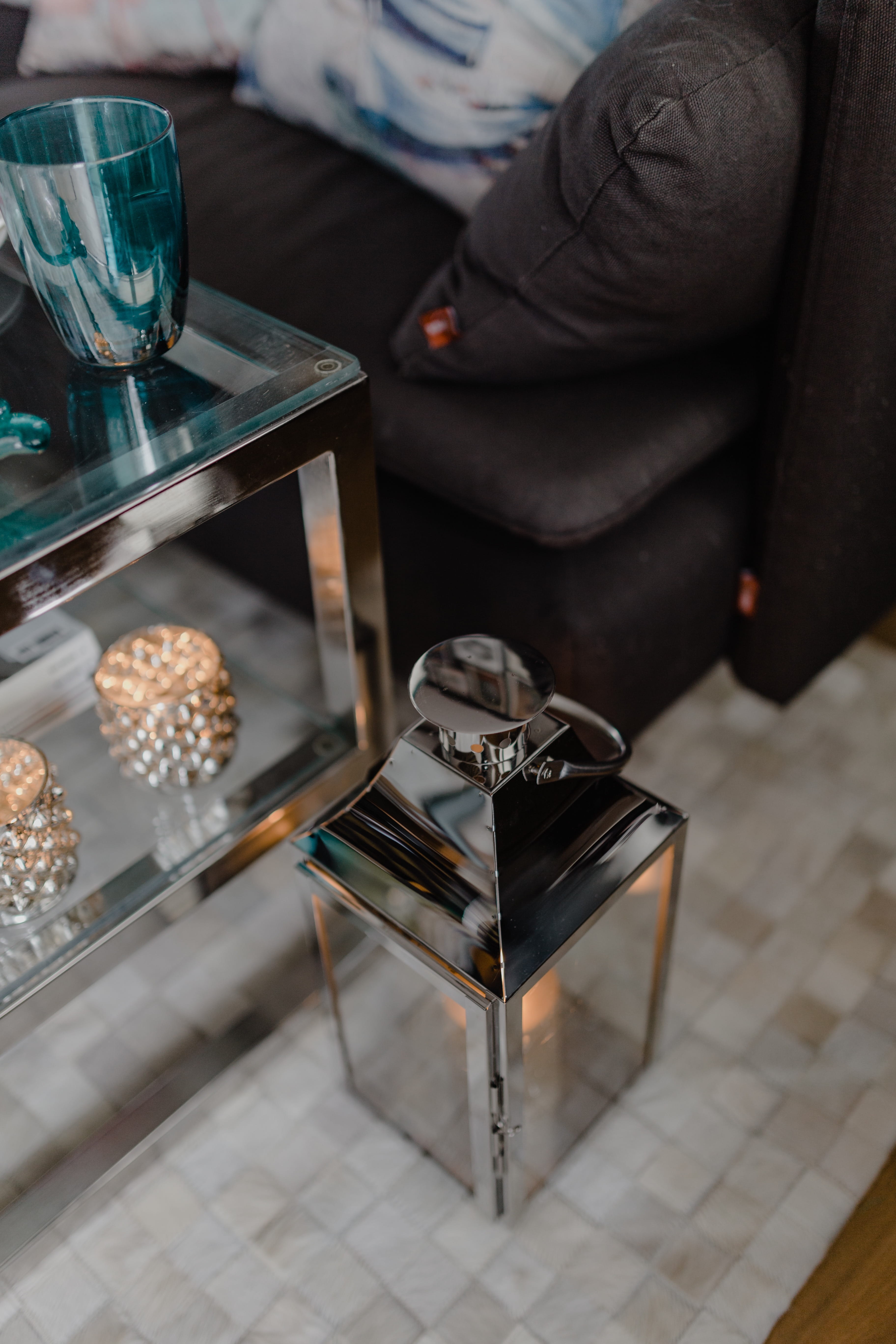 decor, living room, flooring, room, food, interior, indoors, one person, real people, decorations, comfy, table, sweet food, selective focus, high angle view, Phone HD Wallpaper