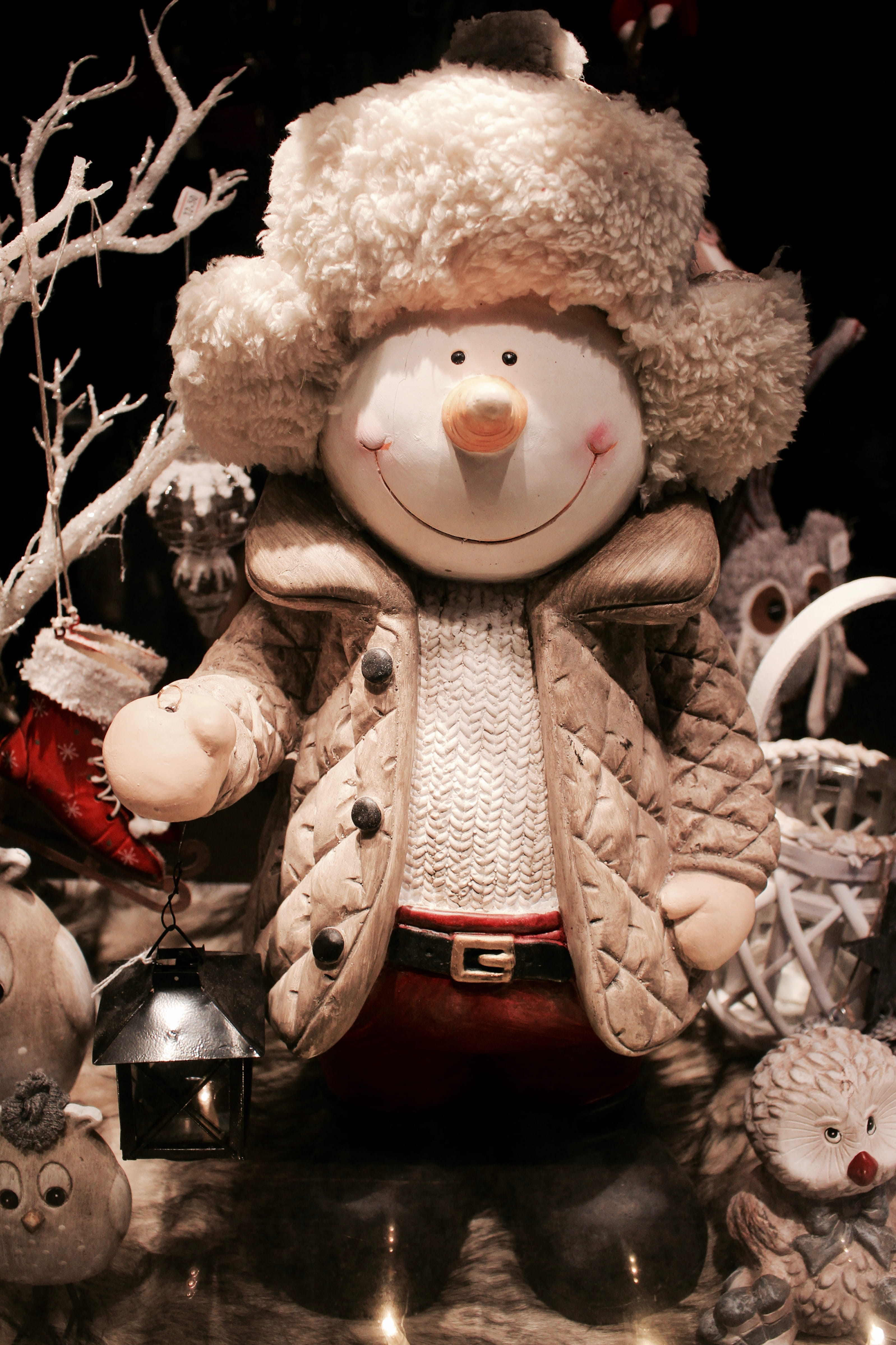 human representation, 4K, winter, clothes, male likeness, saas fee, switzerland, noel, close-up, doll, craft, toy, creativity, smile, large group of objects, Phone HD Wallpaper