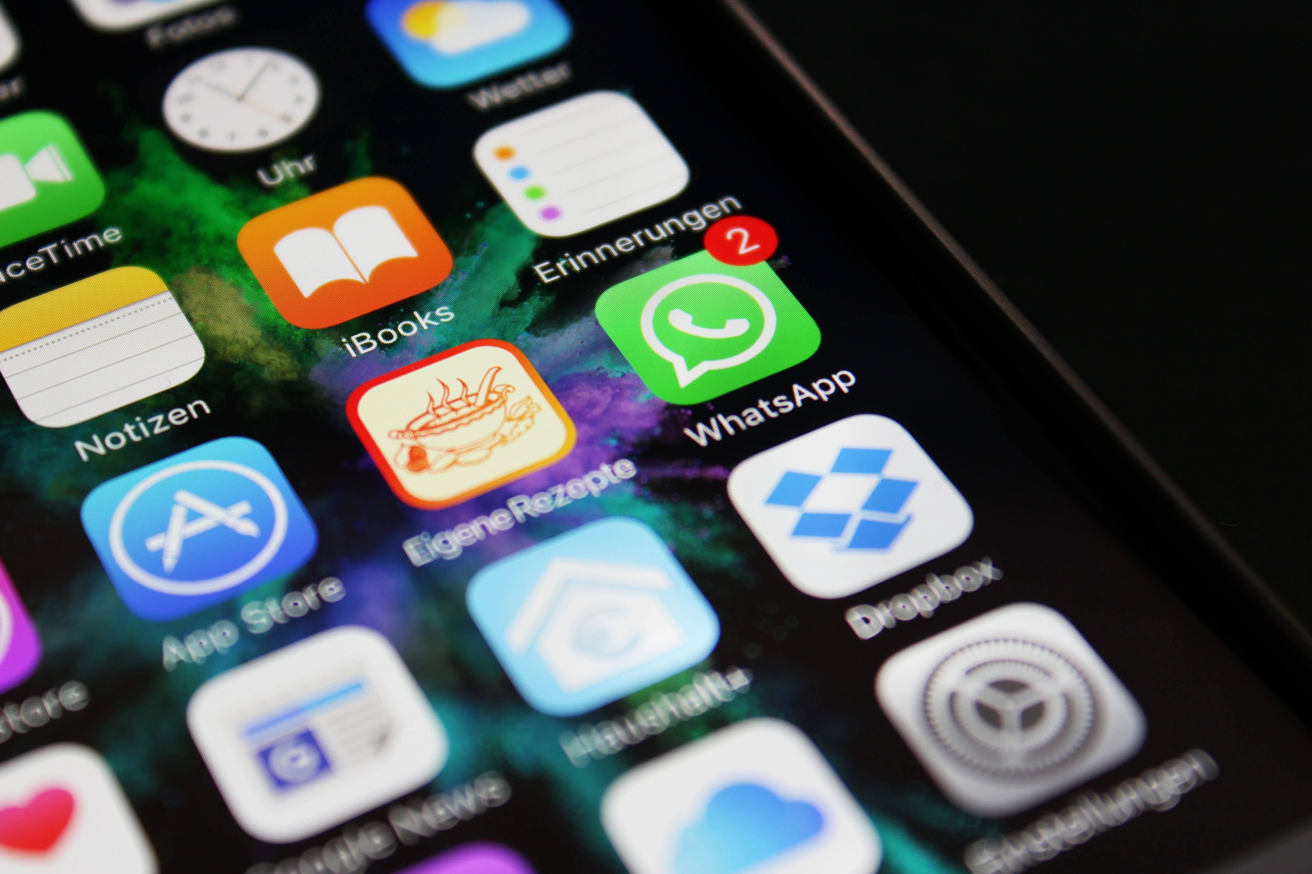 still life, black background, technology, computer, close-up, large group of objects, close, Whatsapp, Ios, control, Iphone, selective focus, Phone, table, HD Wallpaper