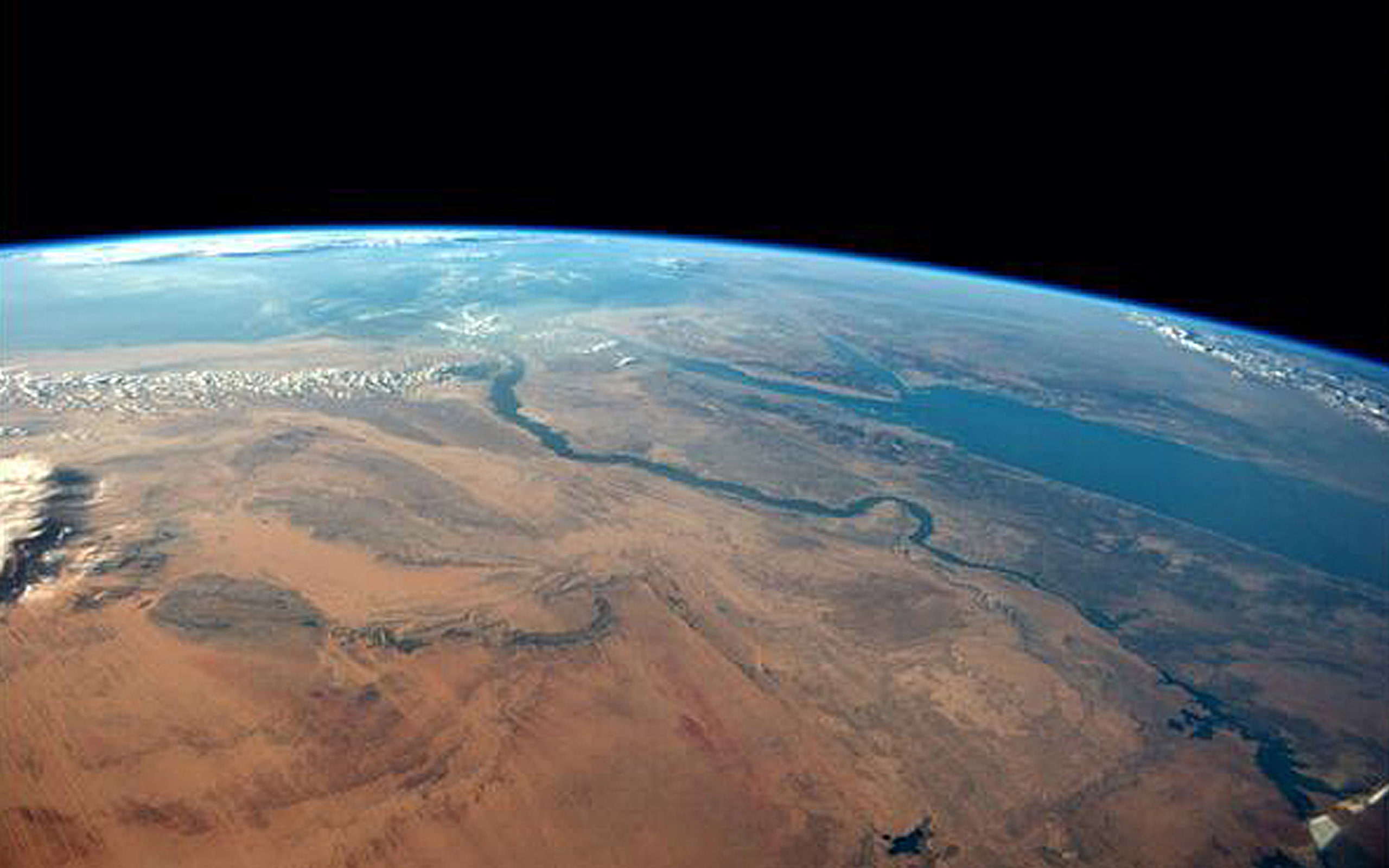 afternoon, wiseman, cloudless, meets, astronaut, desert, time, tweeted, sea, egyptian, red, 2K, reid, first, photo, HD Wallpaper