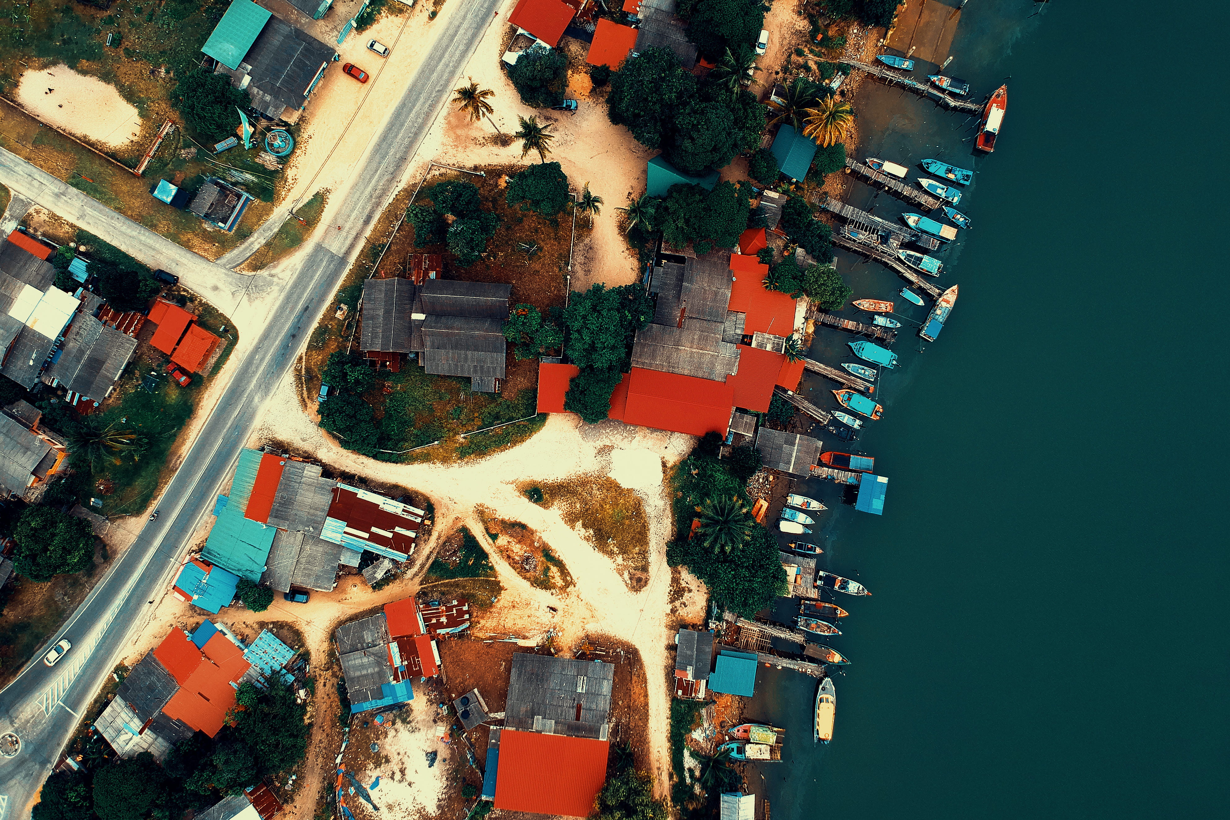 day, outdoors, transportation, building exterior, birds eye view, multiple lane highway, aerial, mode of transportation, street, vehicles, modern, houses, HD Wallpaper