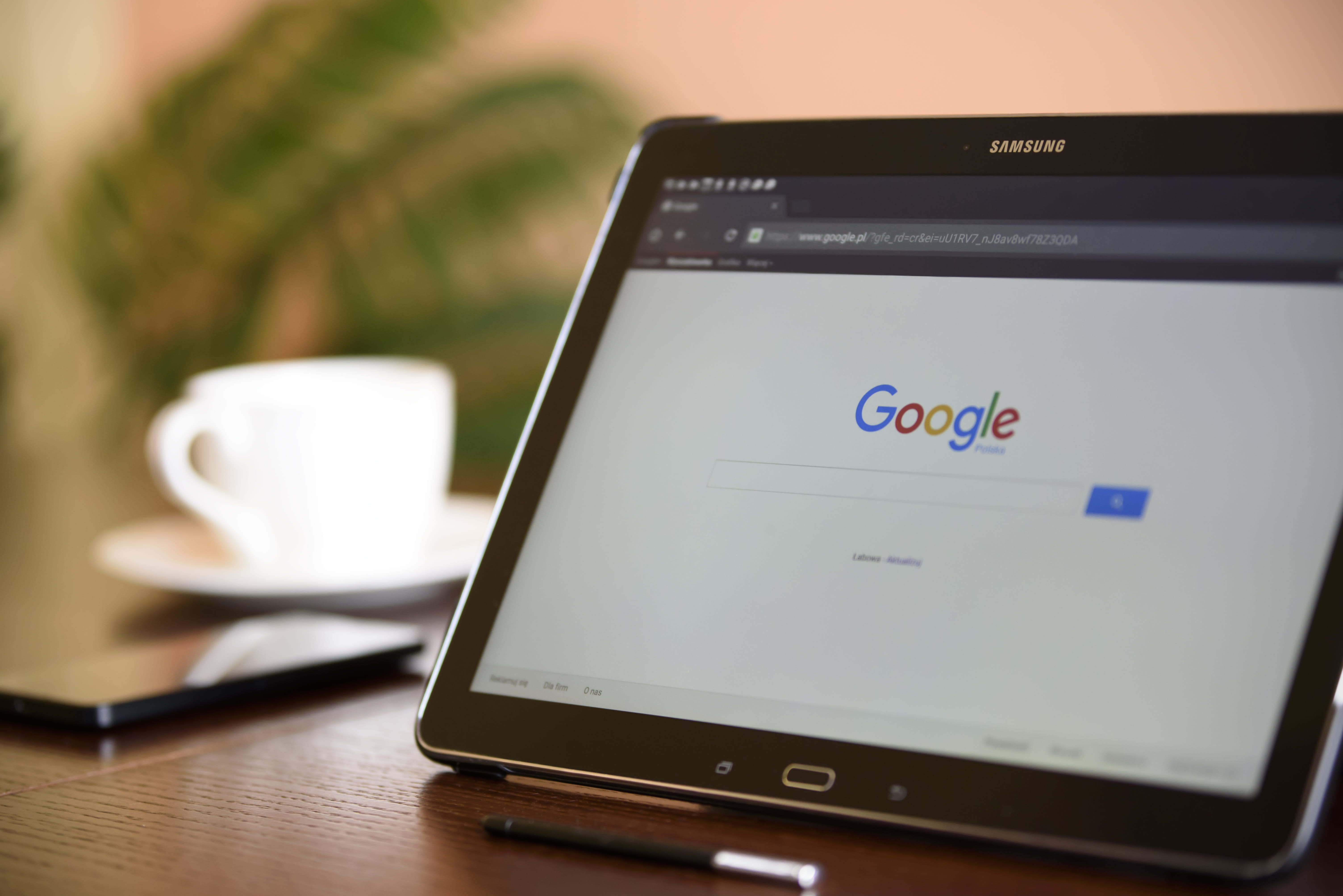 google, galaxy, computer network, mug, crockery, wireless technology, food and drink, electronics, smart phone, phone, mobile technologies, portability, HD Wallpaper