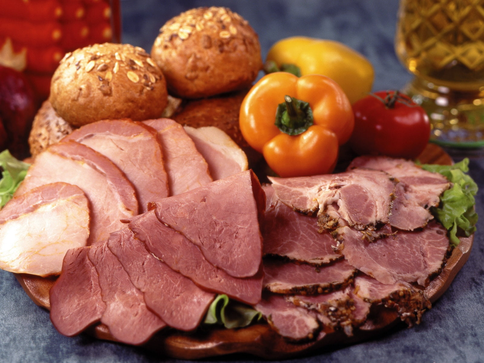 cooking, sirloin Steak, dinner, food, breakfast, plate, ham, salami, bacon, pork, 720P, red, still life, raw Food, prosciutto, slice, indoors, gourmet, HD Wallpaper