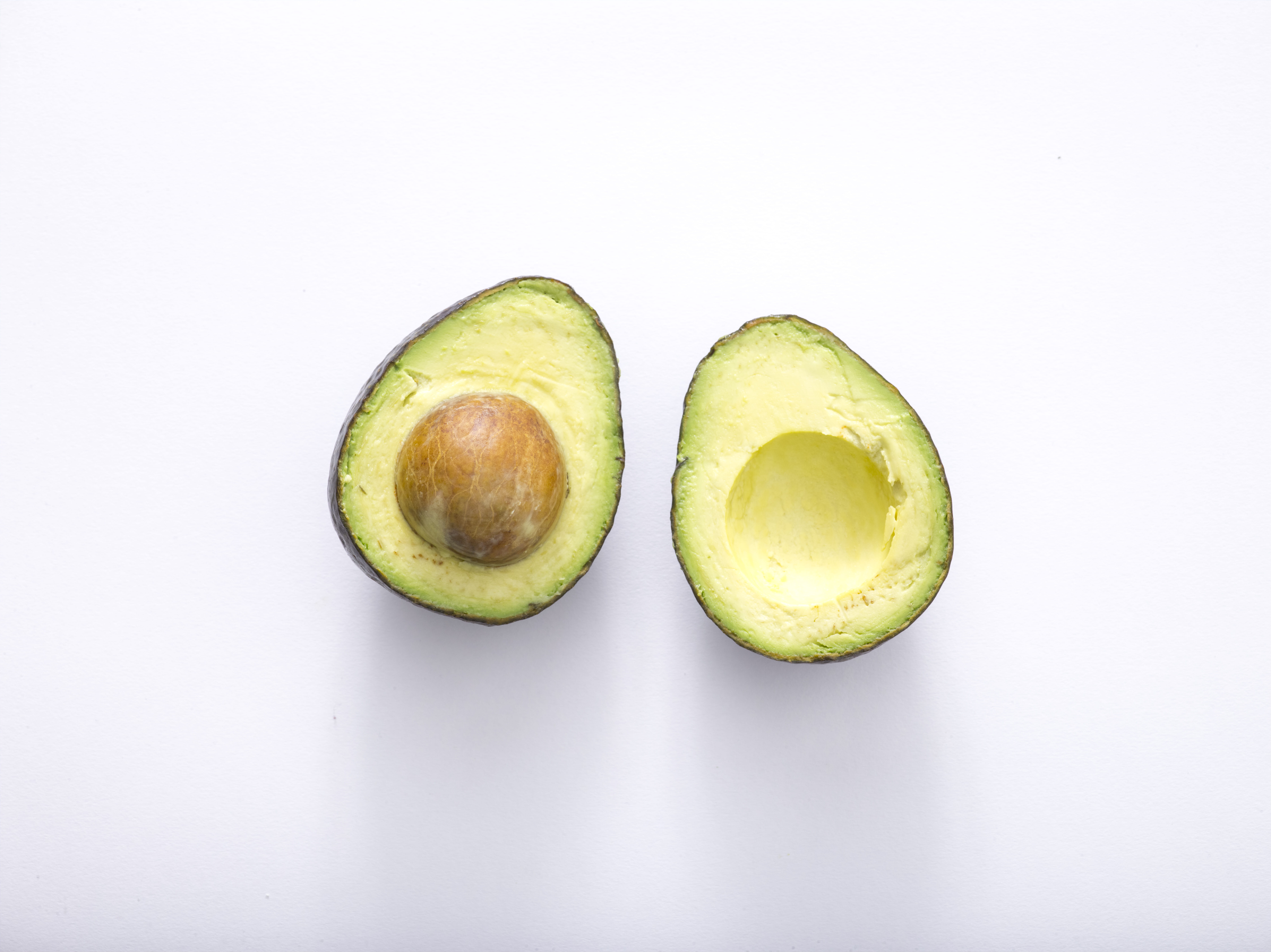 freshness, slice, food, surfaee, cross section, two objects, fruit, seed, no people, studio shot, wellbeing, yellow, snack, still life, green, indoors, HD Wallpaper