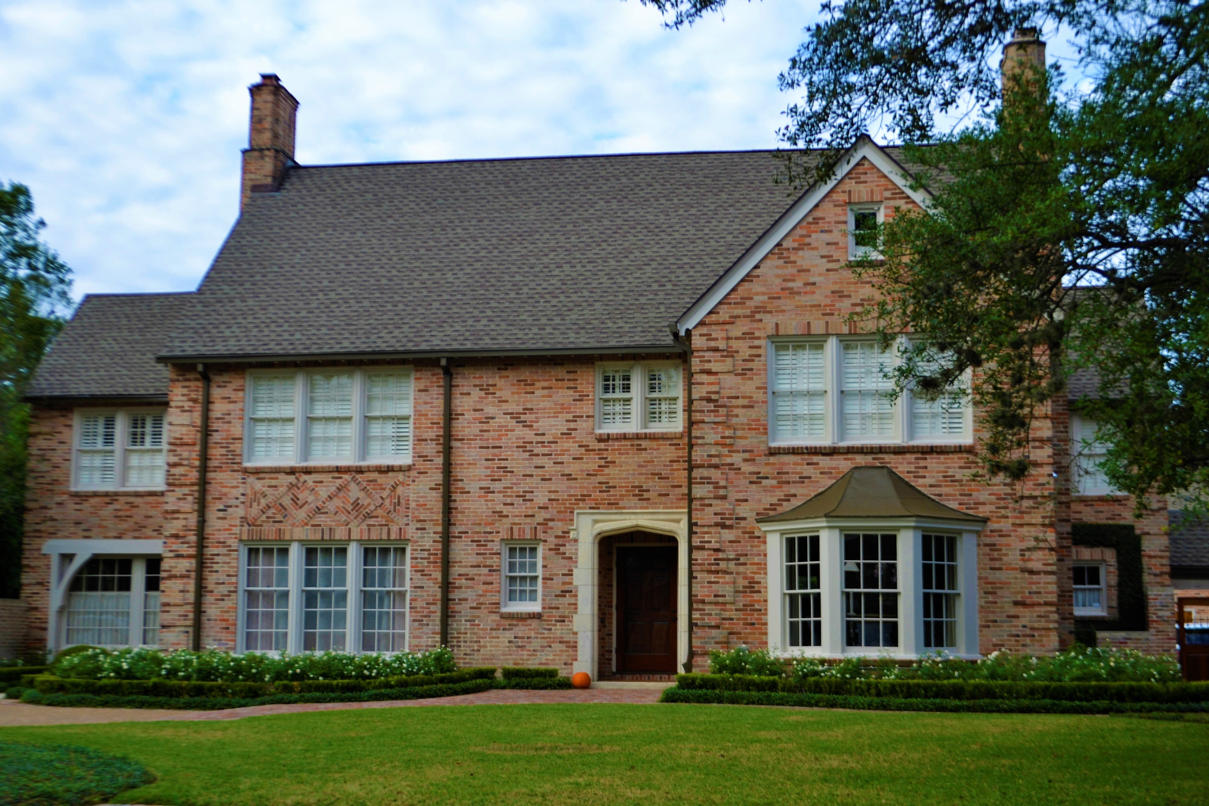 america, expensive, brick, houston, building, home insurance, tree, landscaping, sky, window, paved, texas, county, green color, home, insurance, residential district, HD Wallpaper