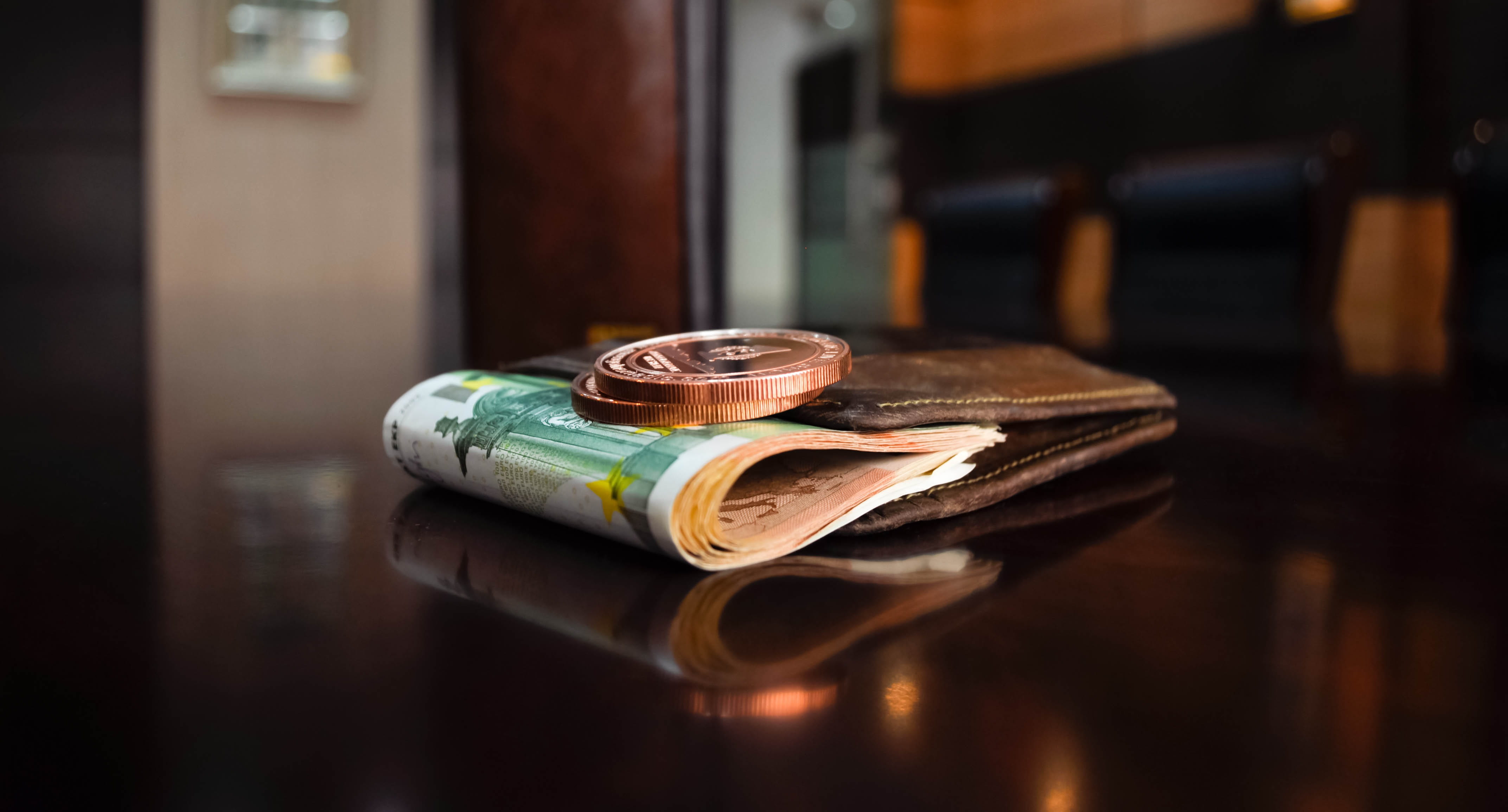 bill, no people, wallet, bifold, brown, token, money, bronze, green, banking, selective focus, container, close-up, wealth, colored, paper currency, coin, HD Wallpaper
