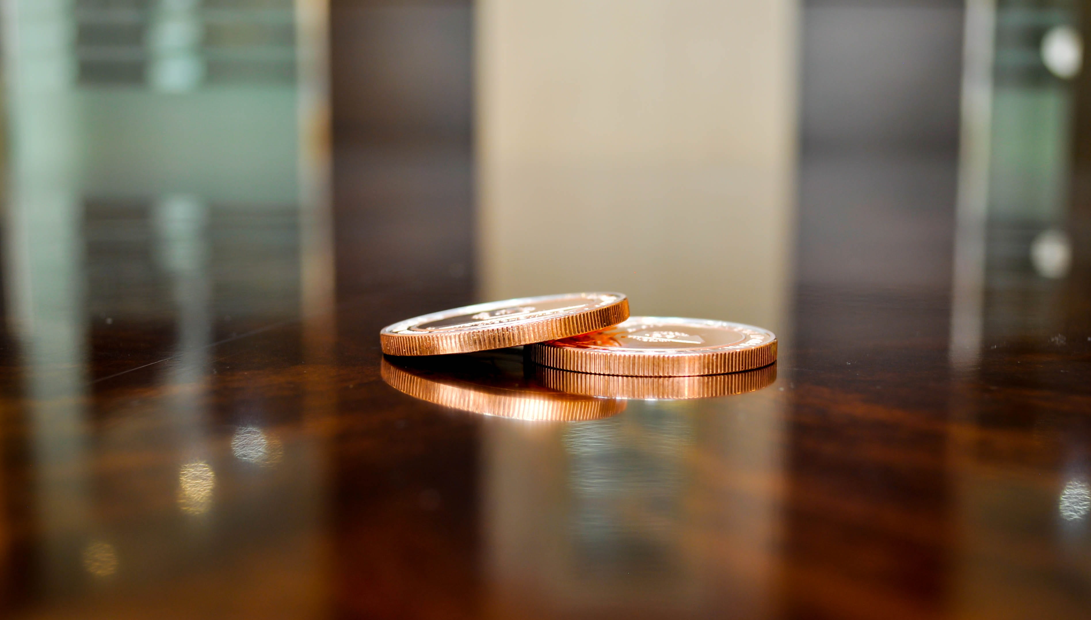 light, indoors, table, day, wedding, glass - material, circle, no people, window, surface, brown, celebration, fake money, wood - material, colored, business, HD Wallpaper