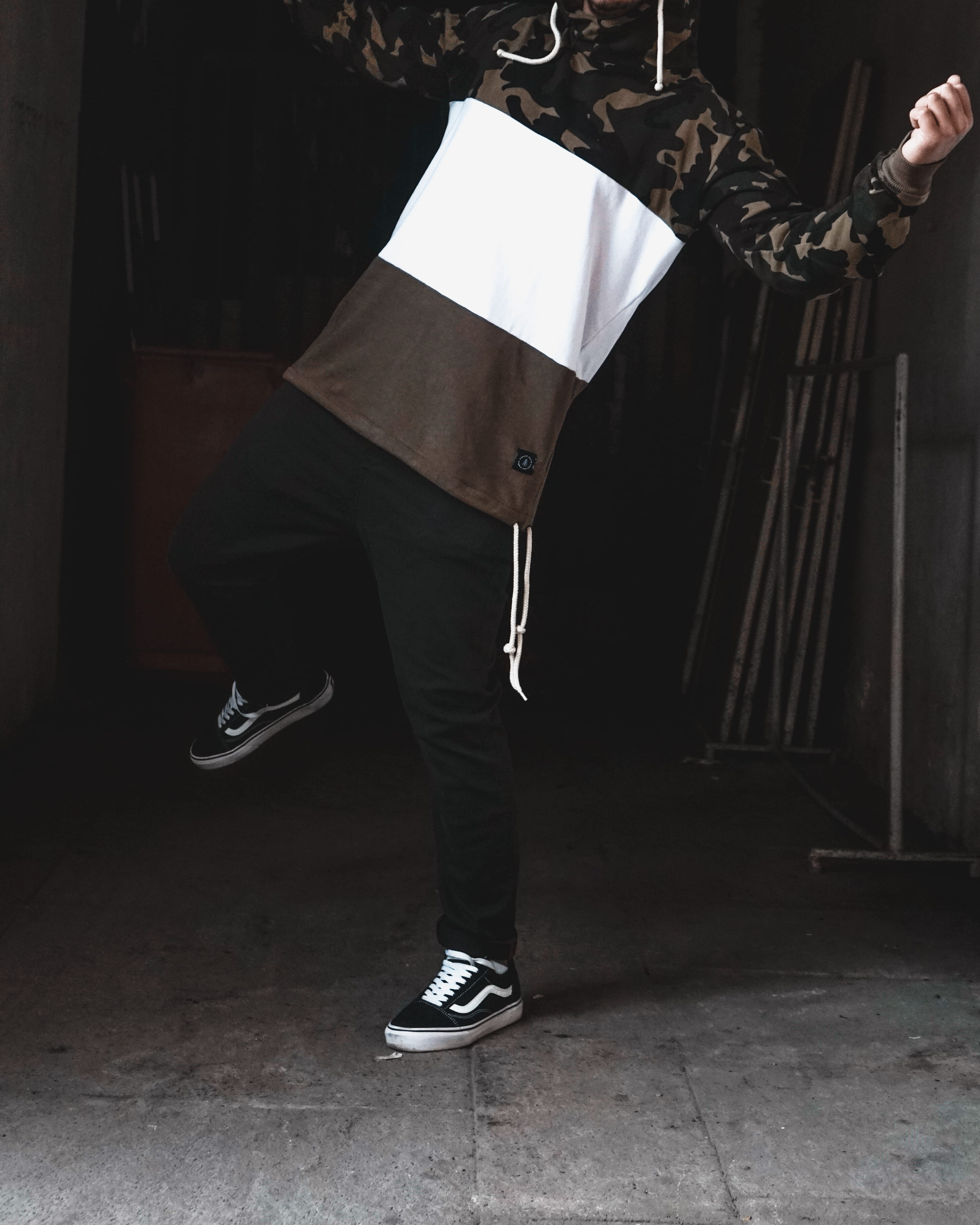 creative director, day, standing, clothing, photographer, menswear, mensfashion, hoodie, front view, leisure activity, instagram, men’s fashion, arts culture and entertainment, Phone HD Wallpaper